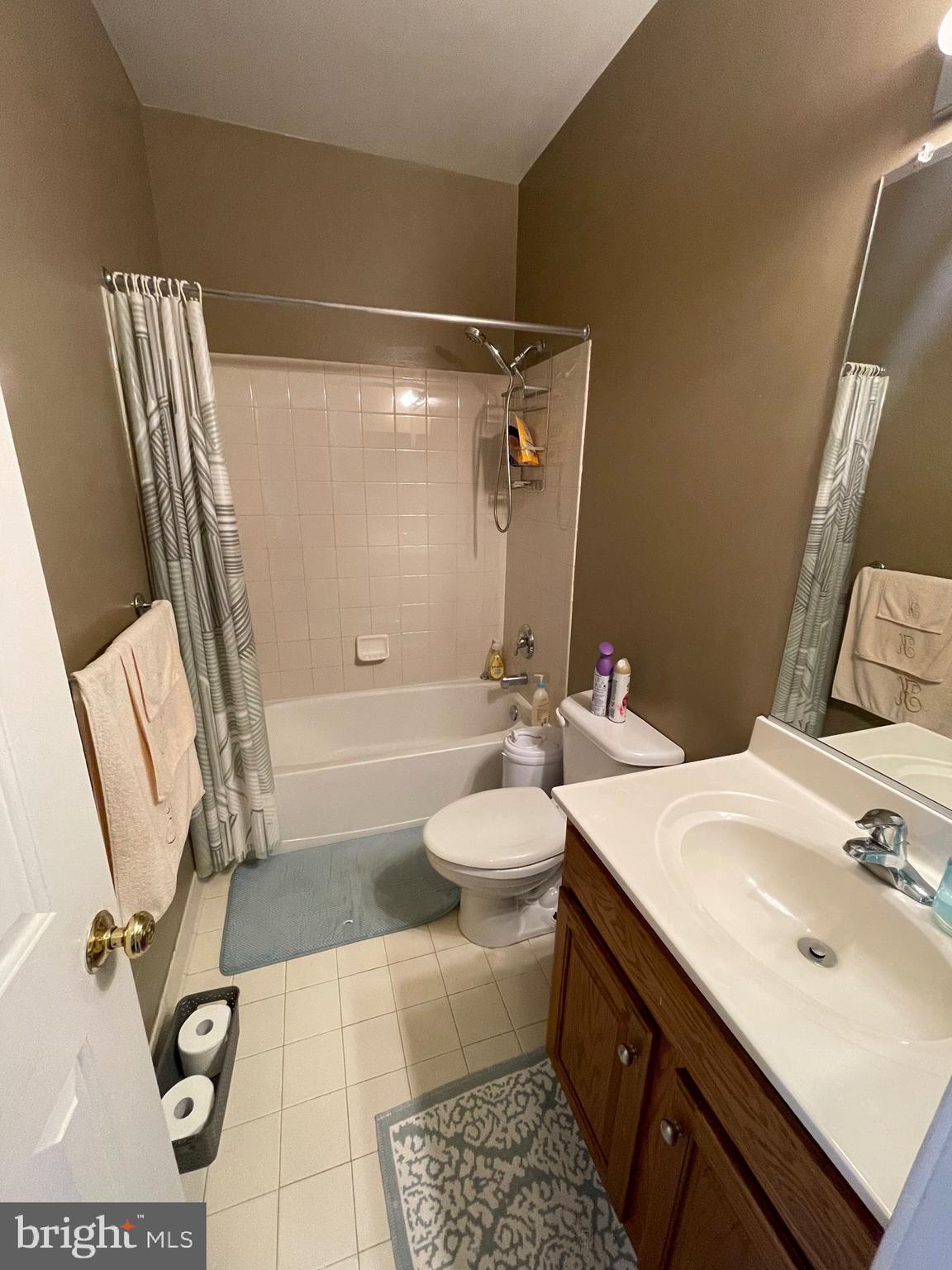 FAIRWOOD - Residential Lease