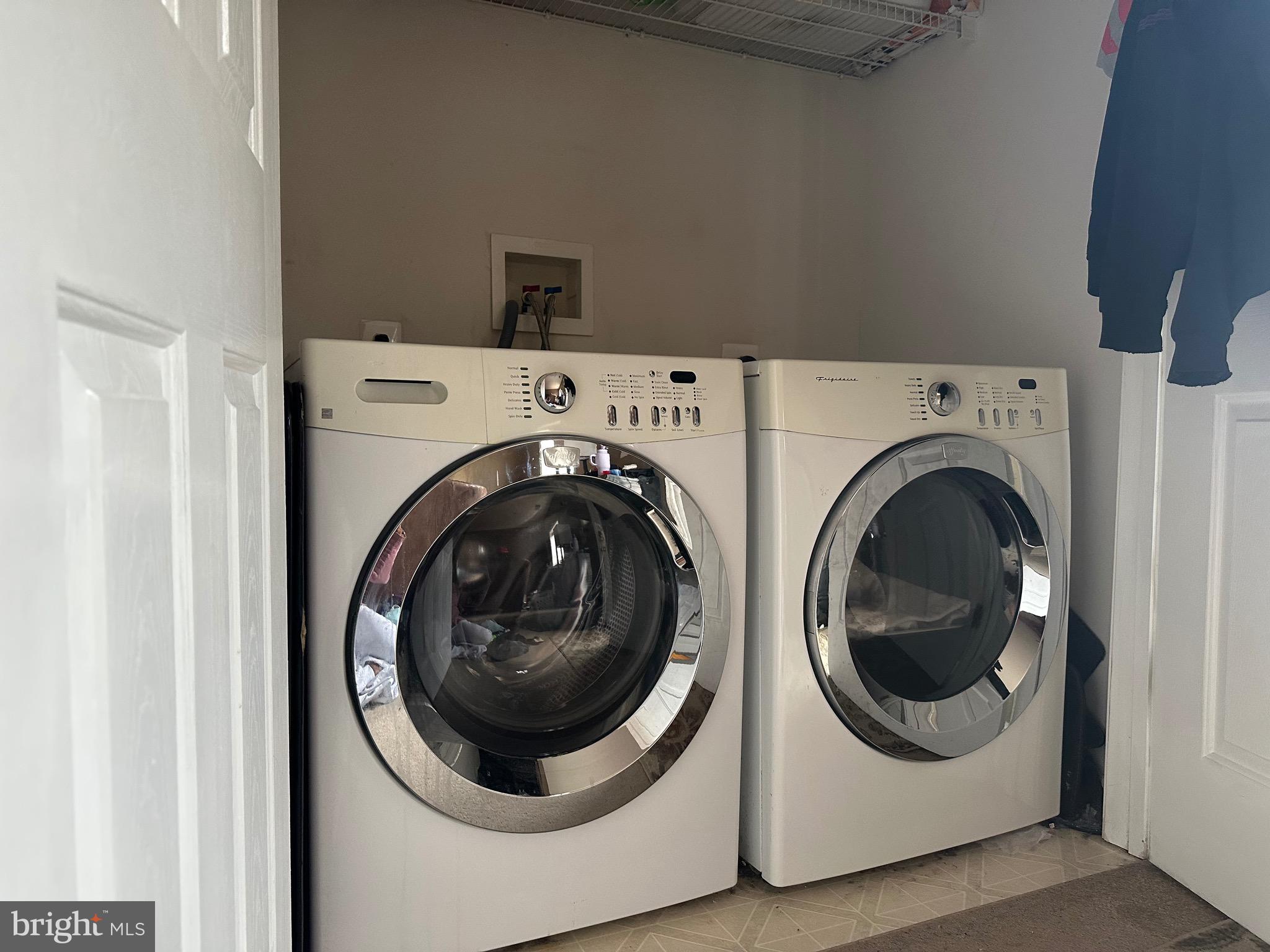 FAIRWOOD - Residential Lease