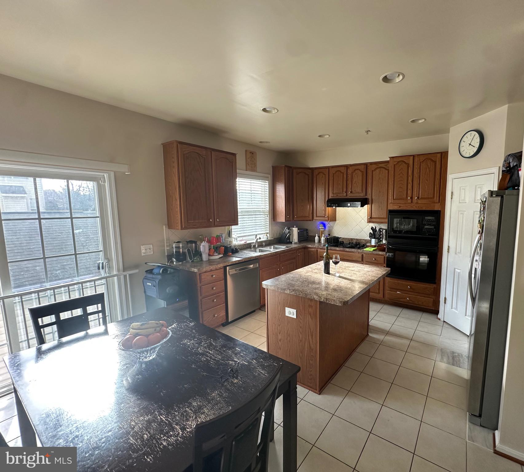 FAIRWOOD - Residential Lease