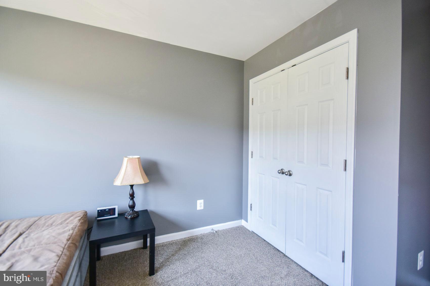 LAKELAND PLACE - Residential