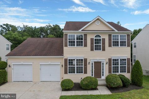 10209 WARFIELD STREET WHITE PLAINS MD 20695