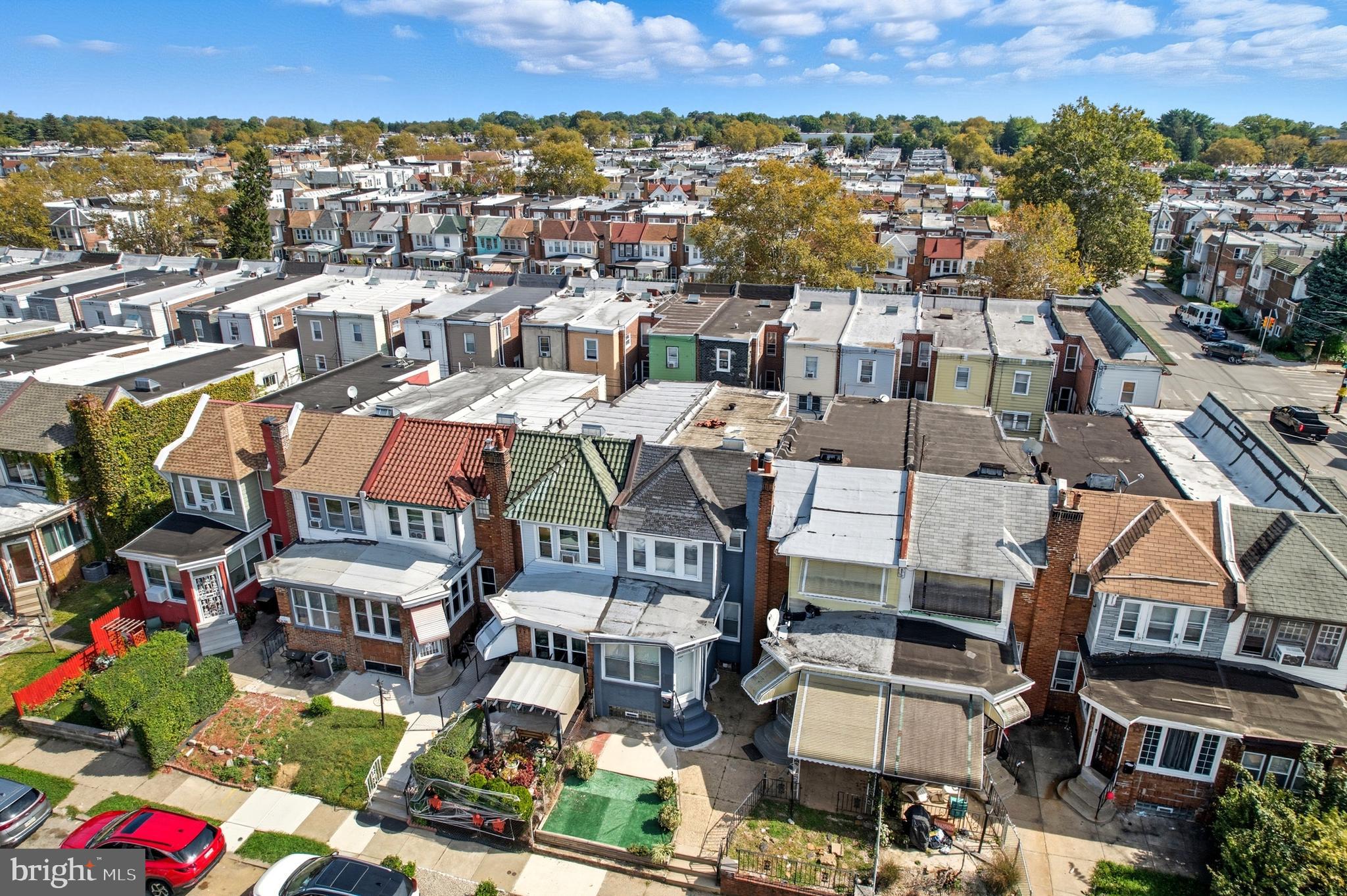 WEST OAK LANE - Residential