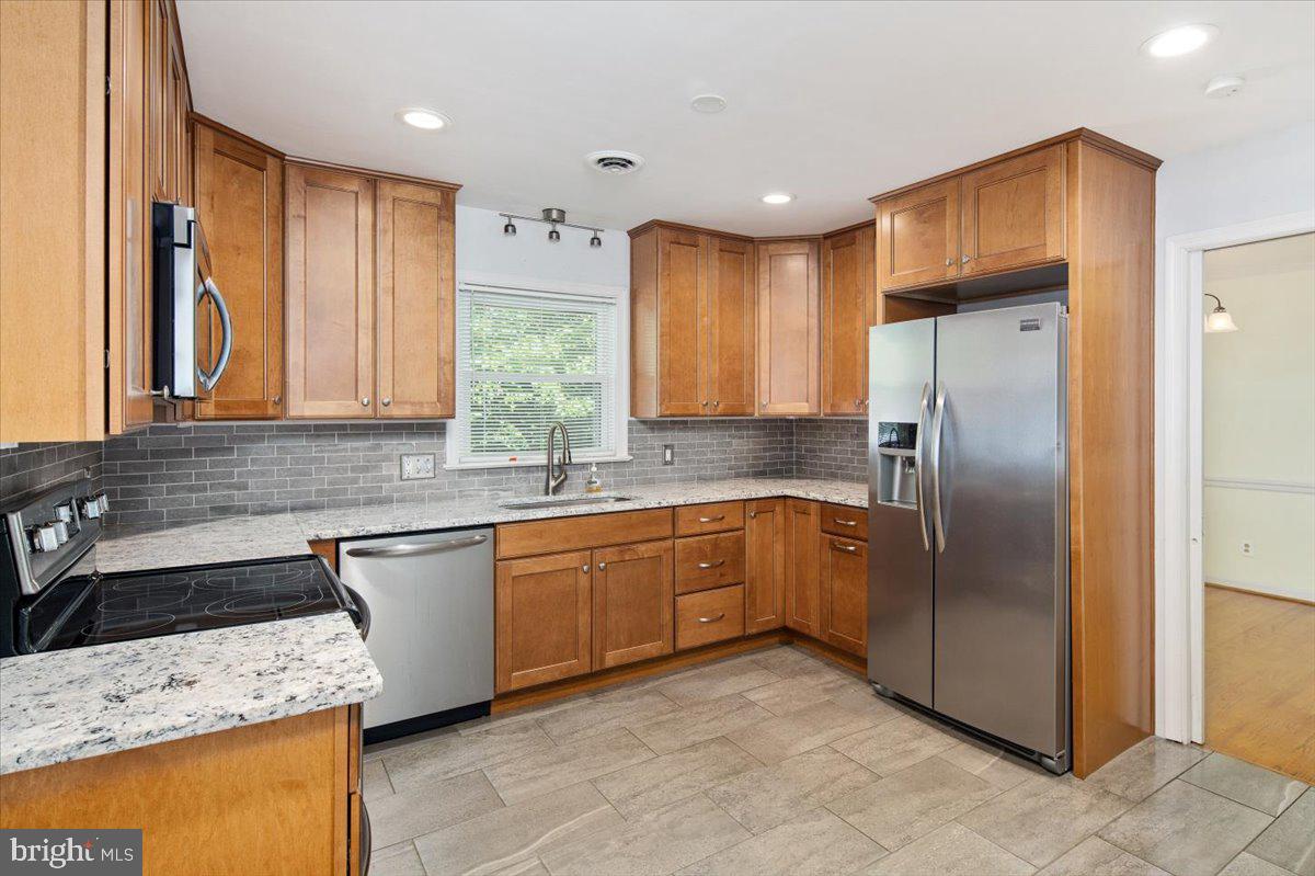 CONFEDERATE RIDGE - Residential