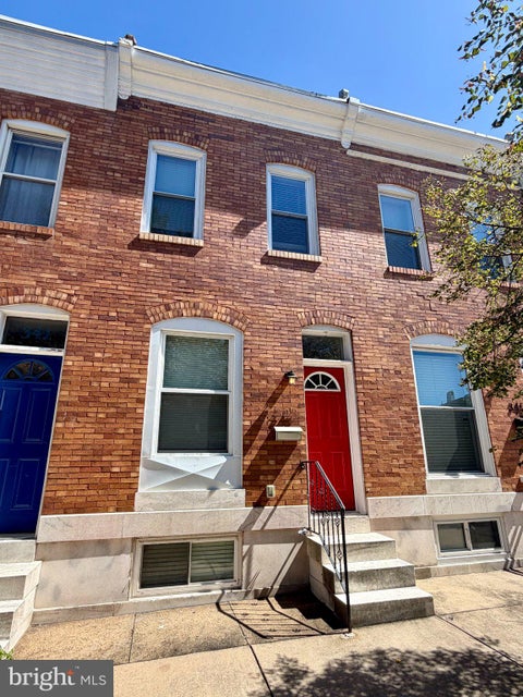 Townhouse For Rent - 343 S Macon Street<br/> BALTIMORE, MD 21224