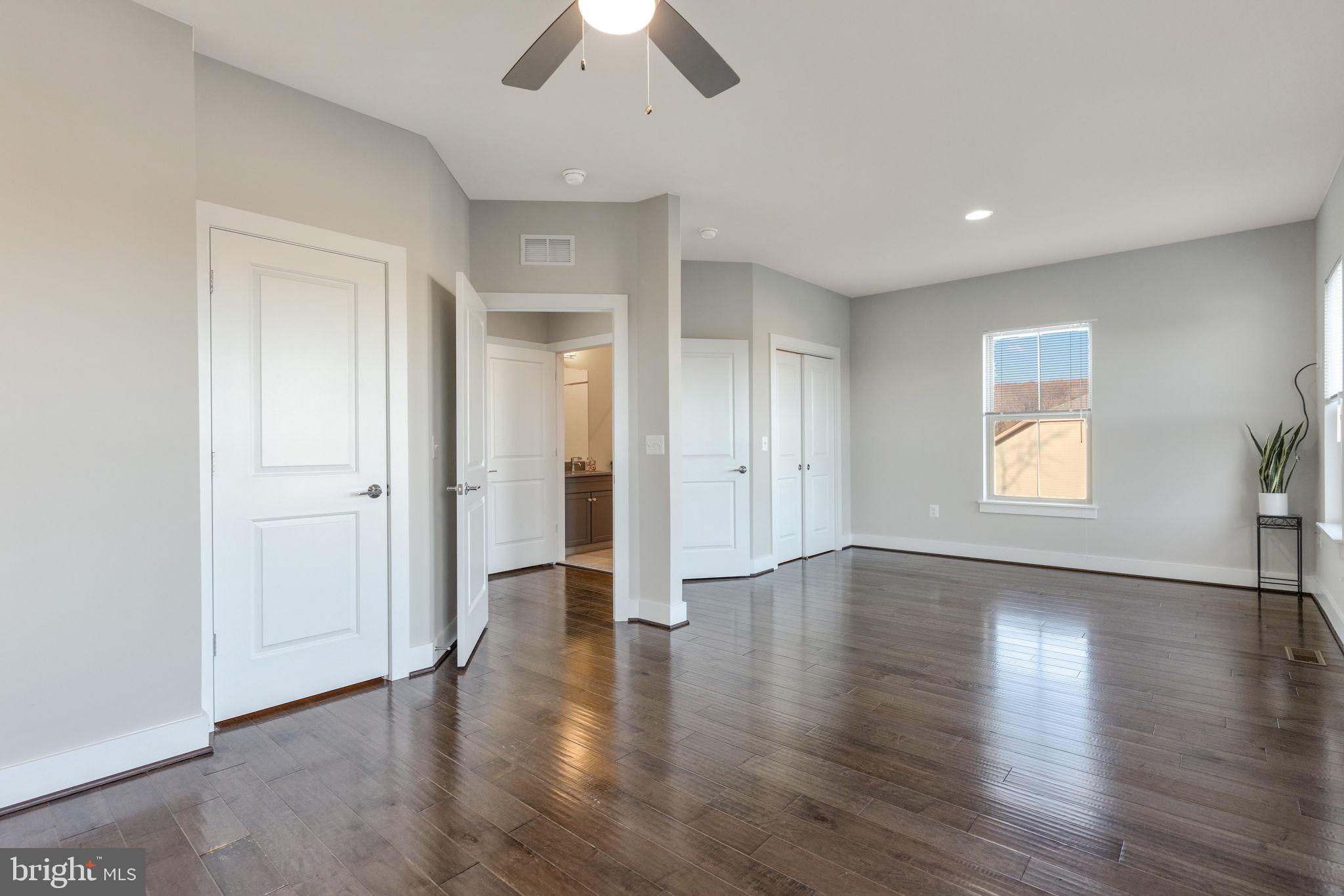 CREST OF ALEXANDRIA - Residential