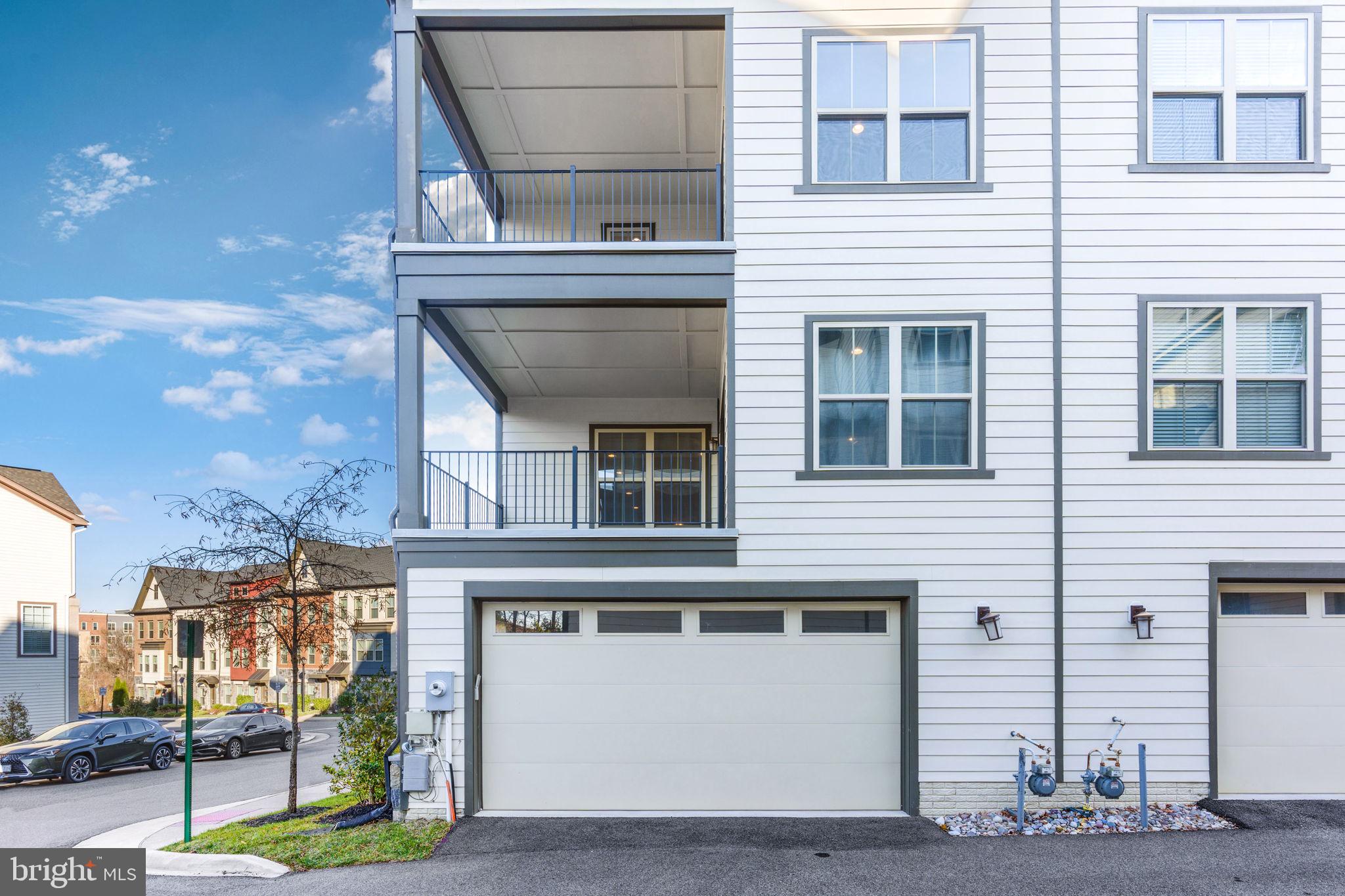 CREST OF ALEXANDRIA - Residential