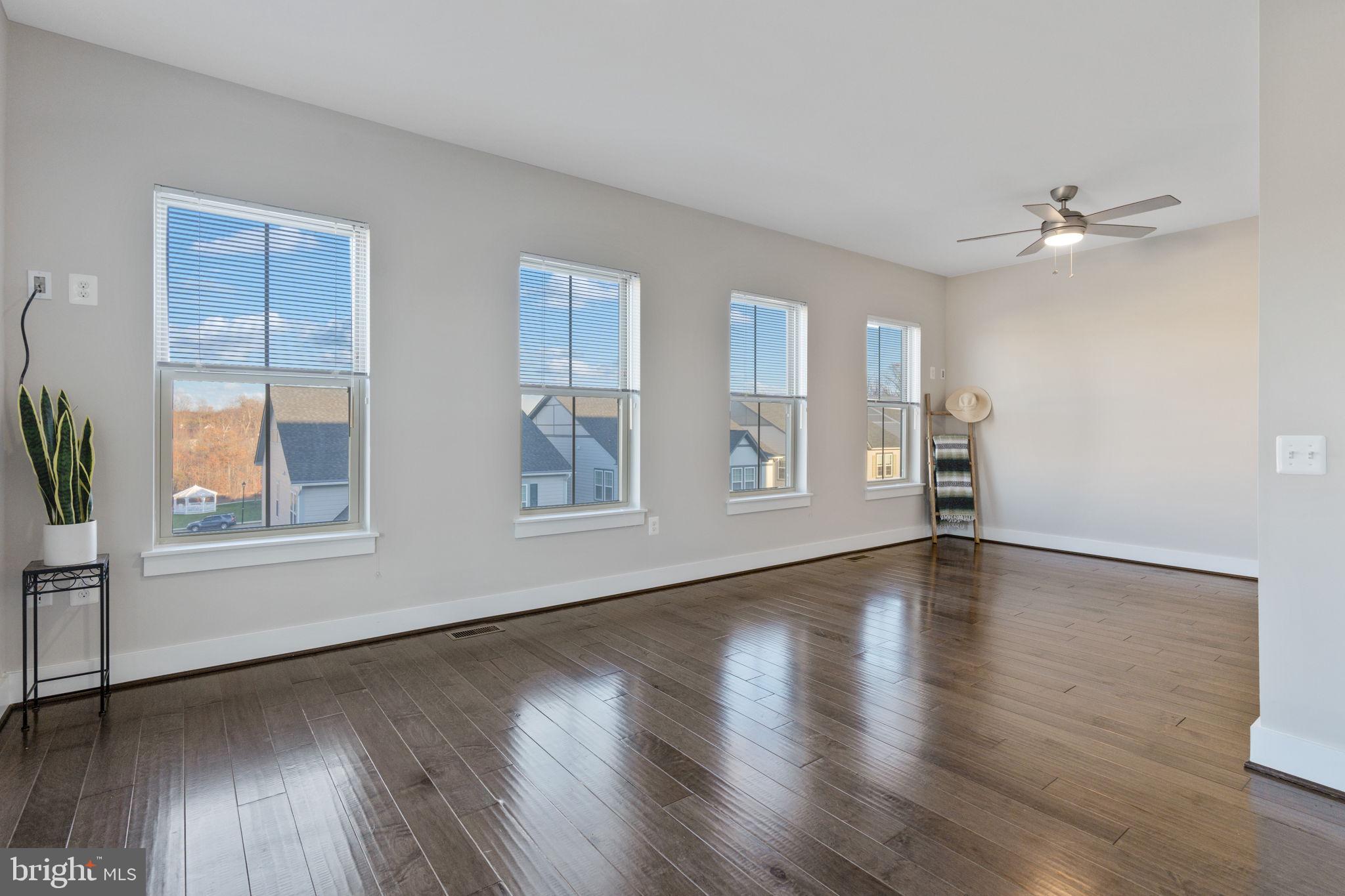 CREST OF ALEXANDRIA - Residential