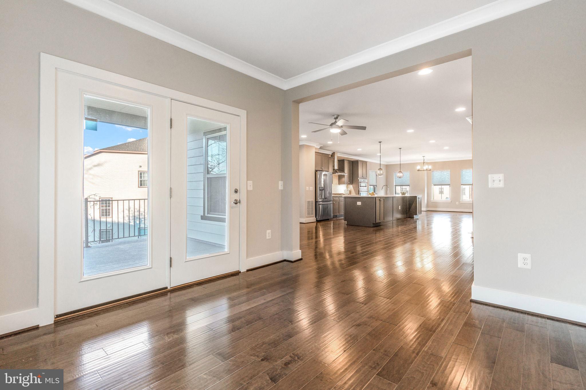 CREST OF ALEXANDRIA - Residential