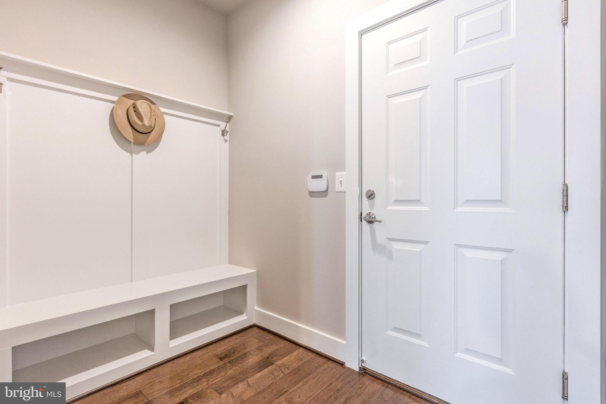 CREST OF ALEXANDRIA - Residential