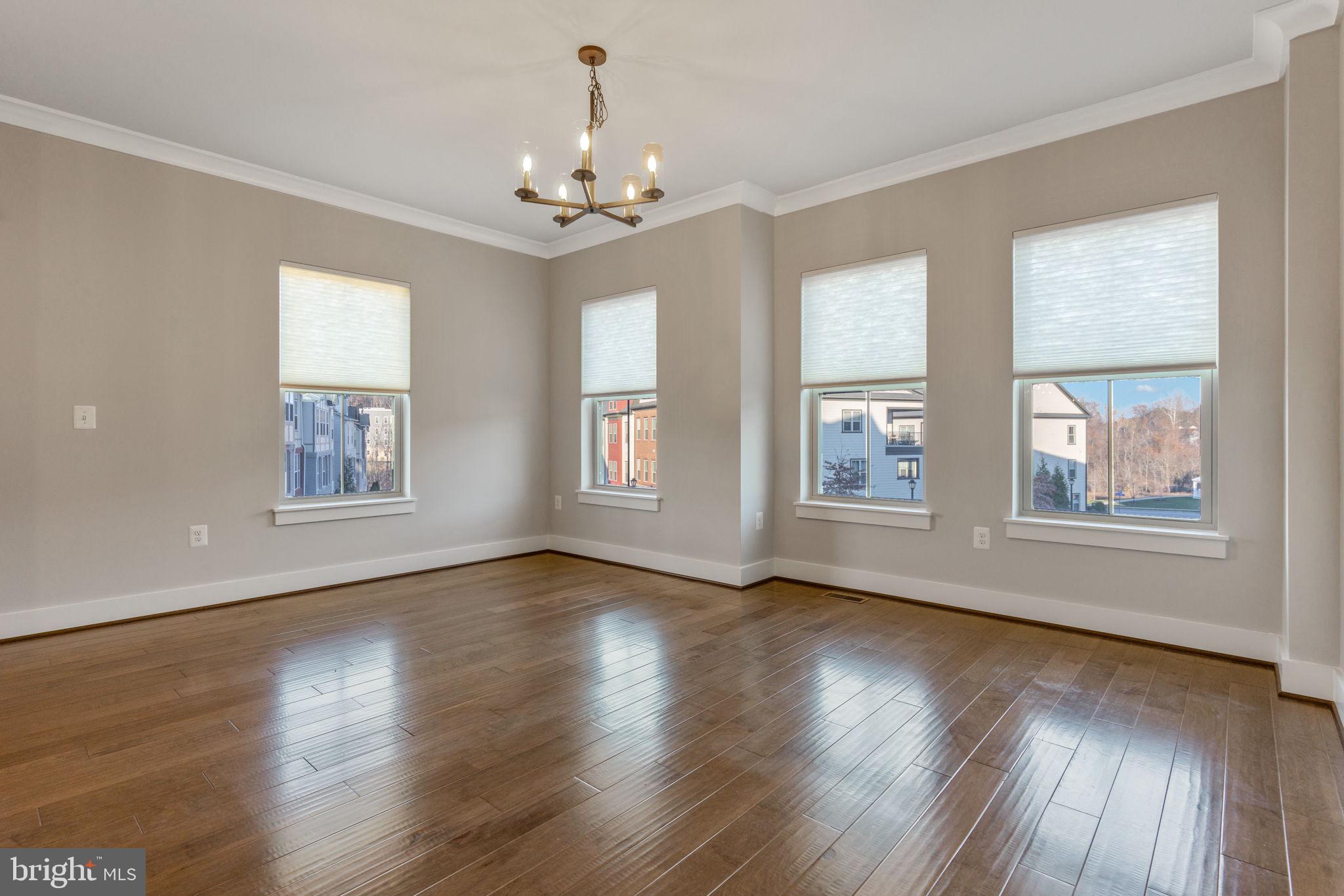 CREST OF ALEXANDRIA - Residential