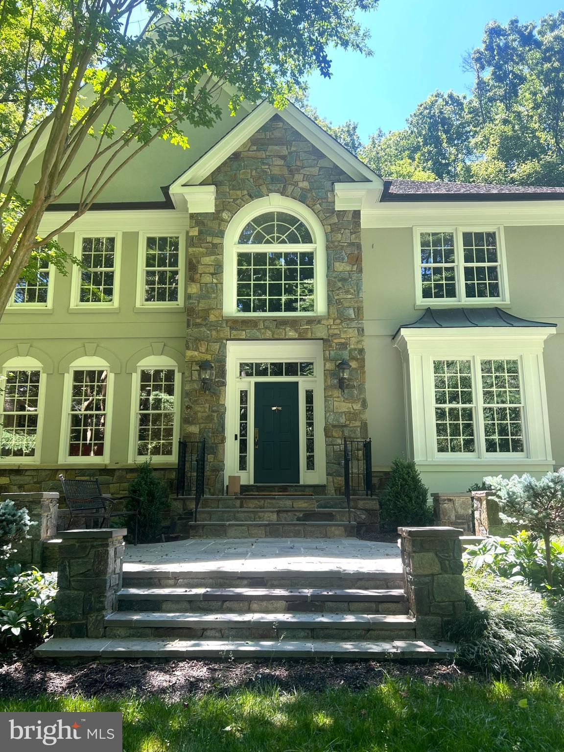 7211 TWELVE OAKS DRIVE