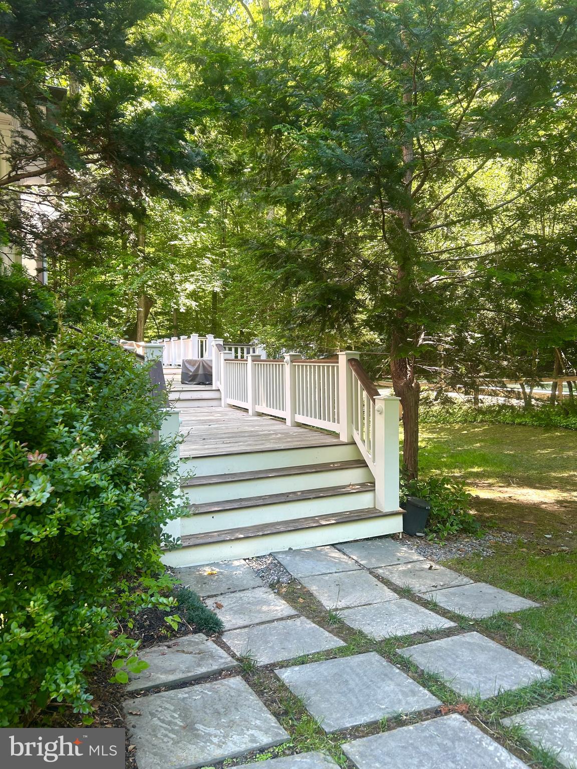 7211 TWELVE OAKS DRIVE