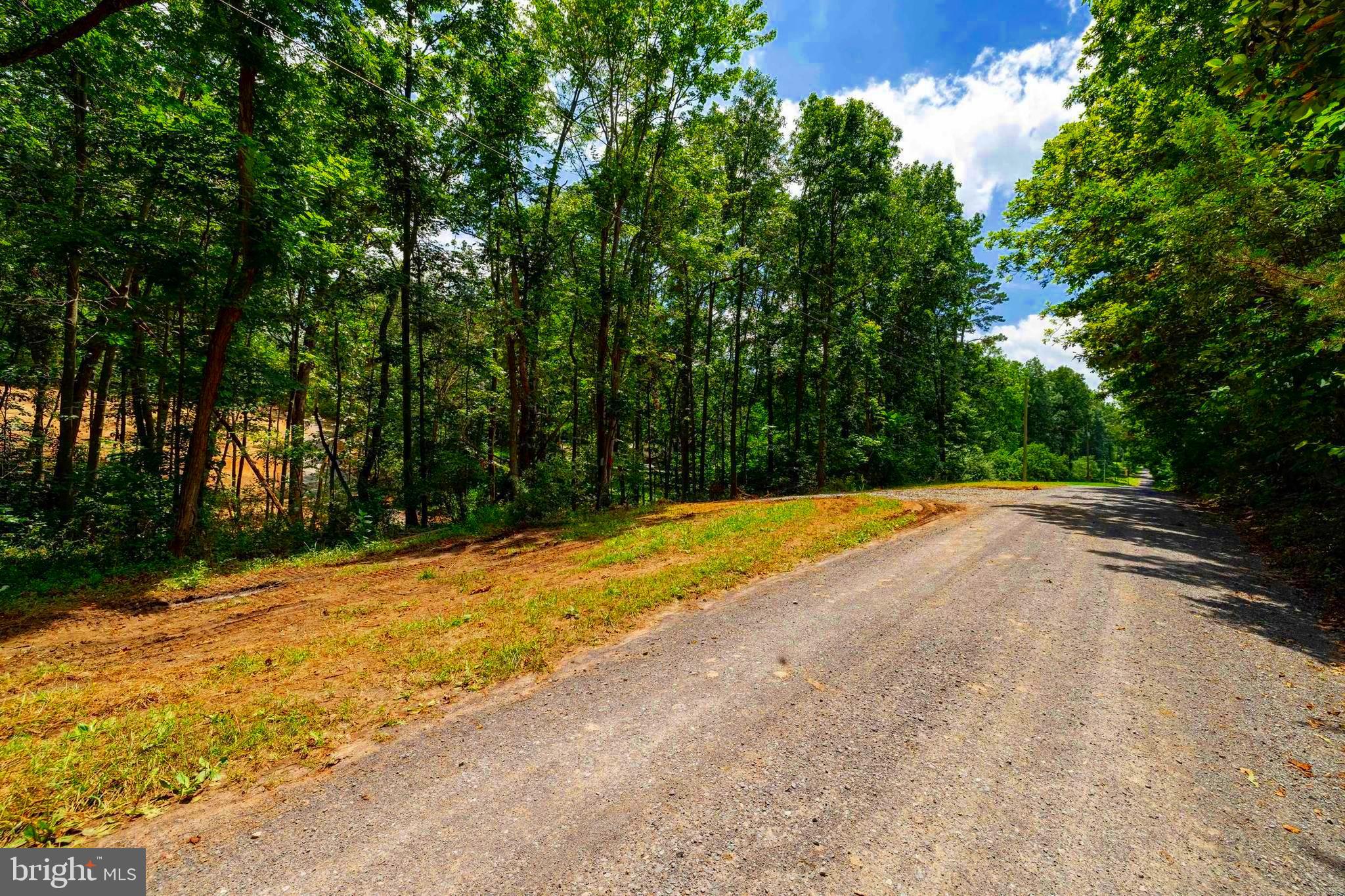 HOPE MILLS ACRES - Land