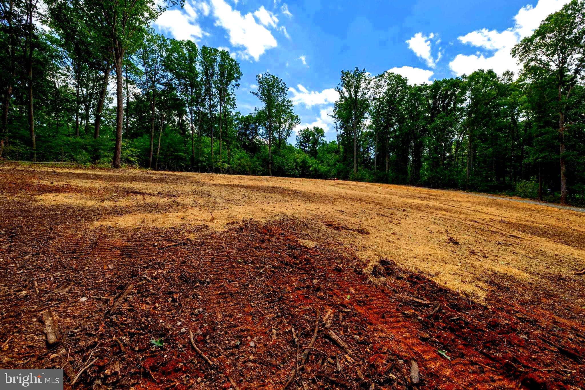 HOPE MILLS ACRES - Land