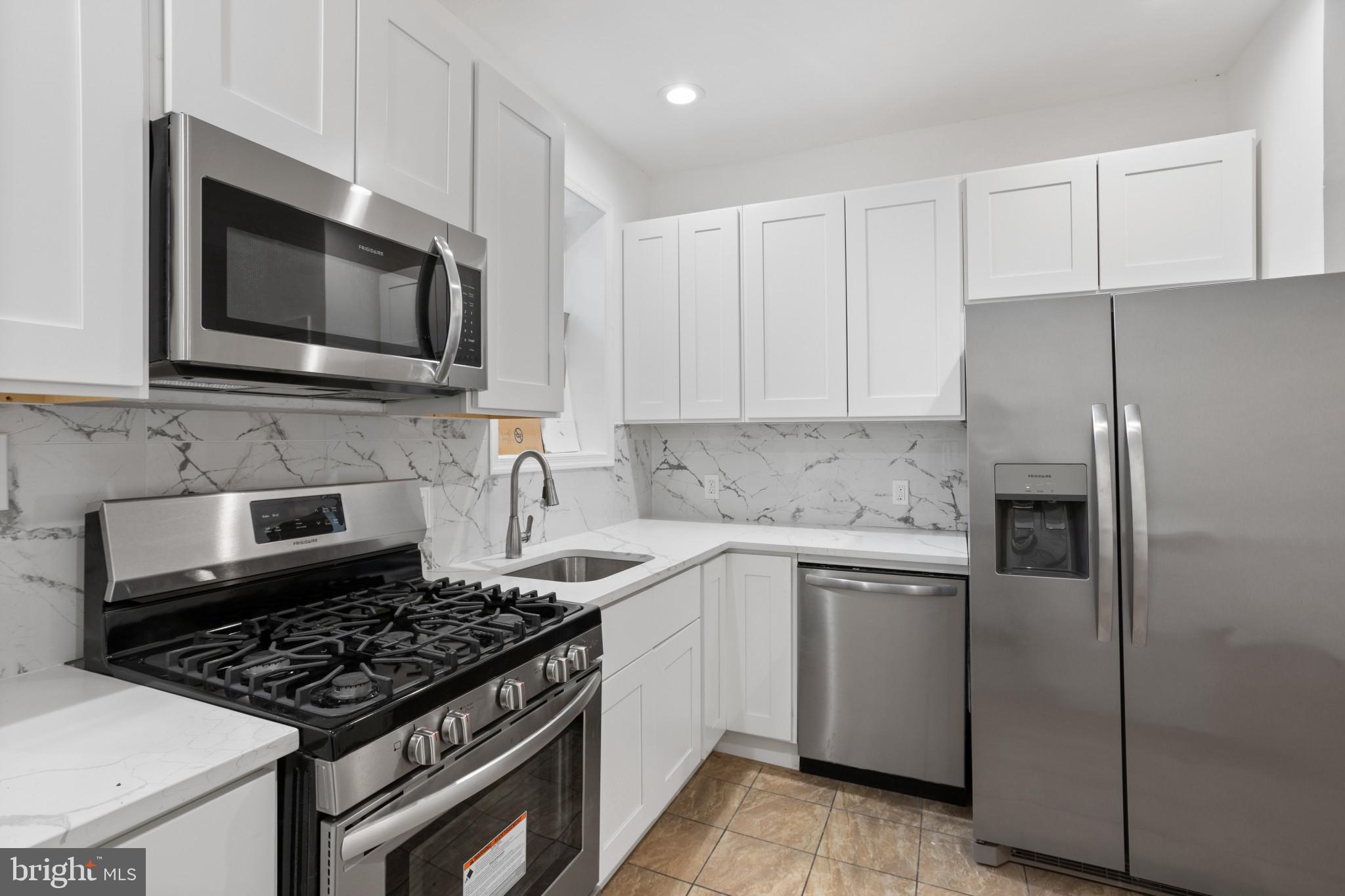 CARROLLTON RIDGE - Residential