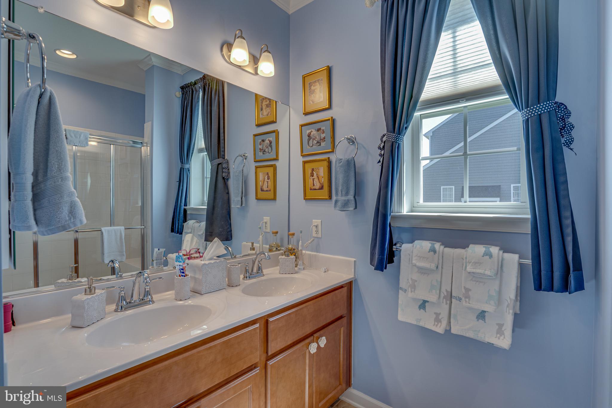 MCCAULEY CROSSING - Residential