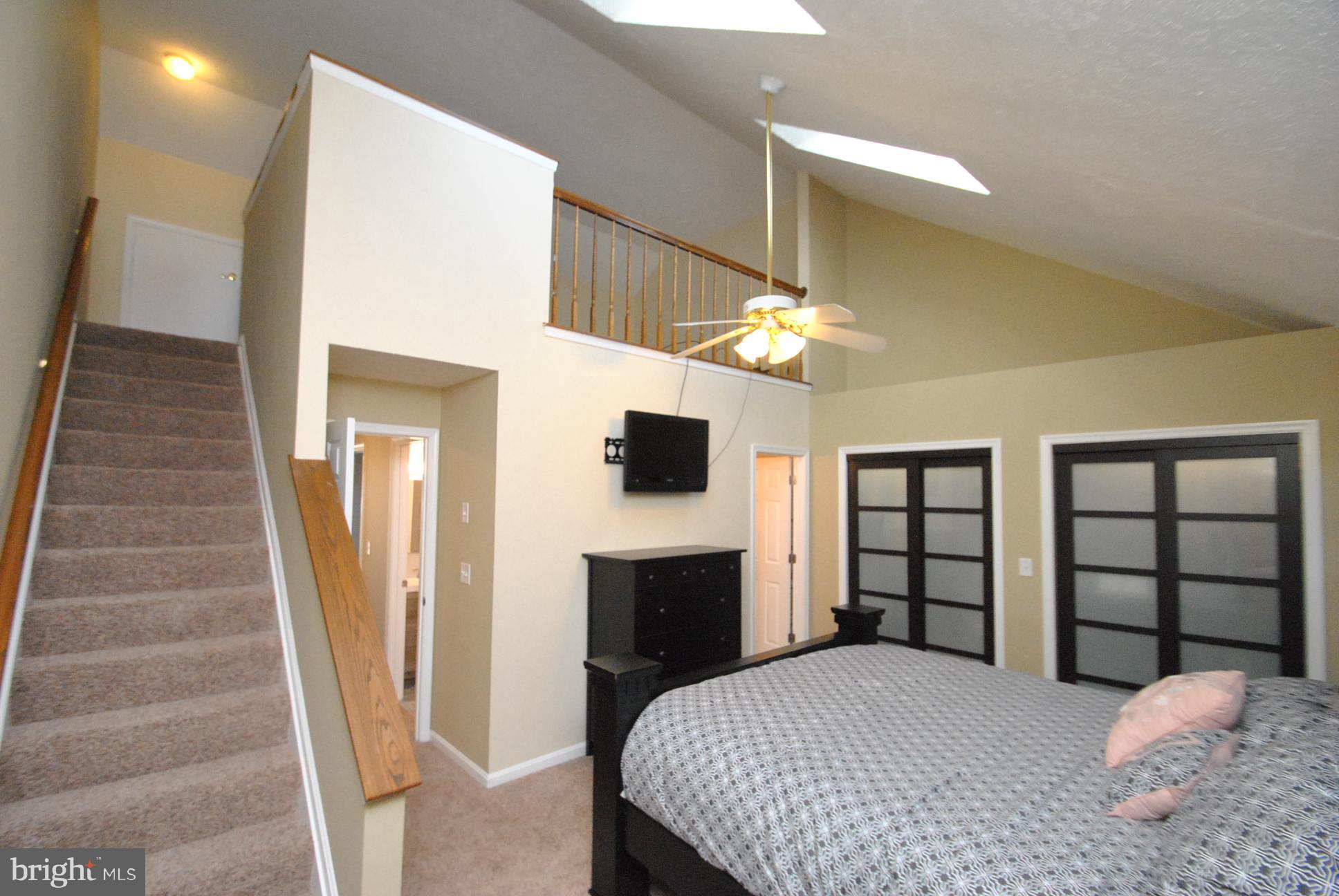 STONEHEDGE - Residential