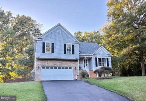Homes For Sale - 11812 Timbermill Lane<br/> Spotsylvania County, FREDERICKSBURG, VA 22407