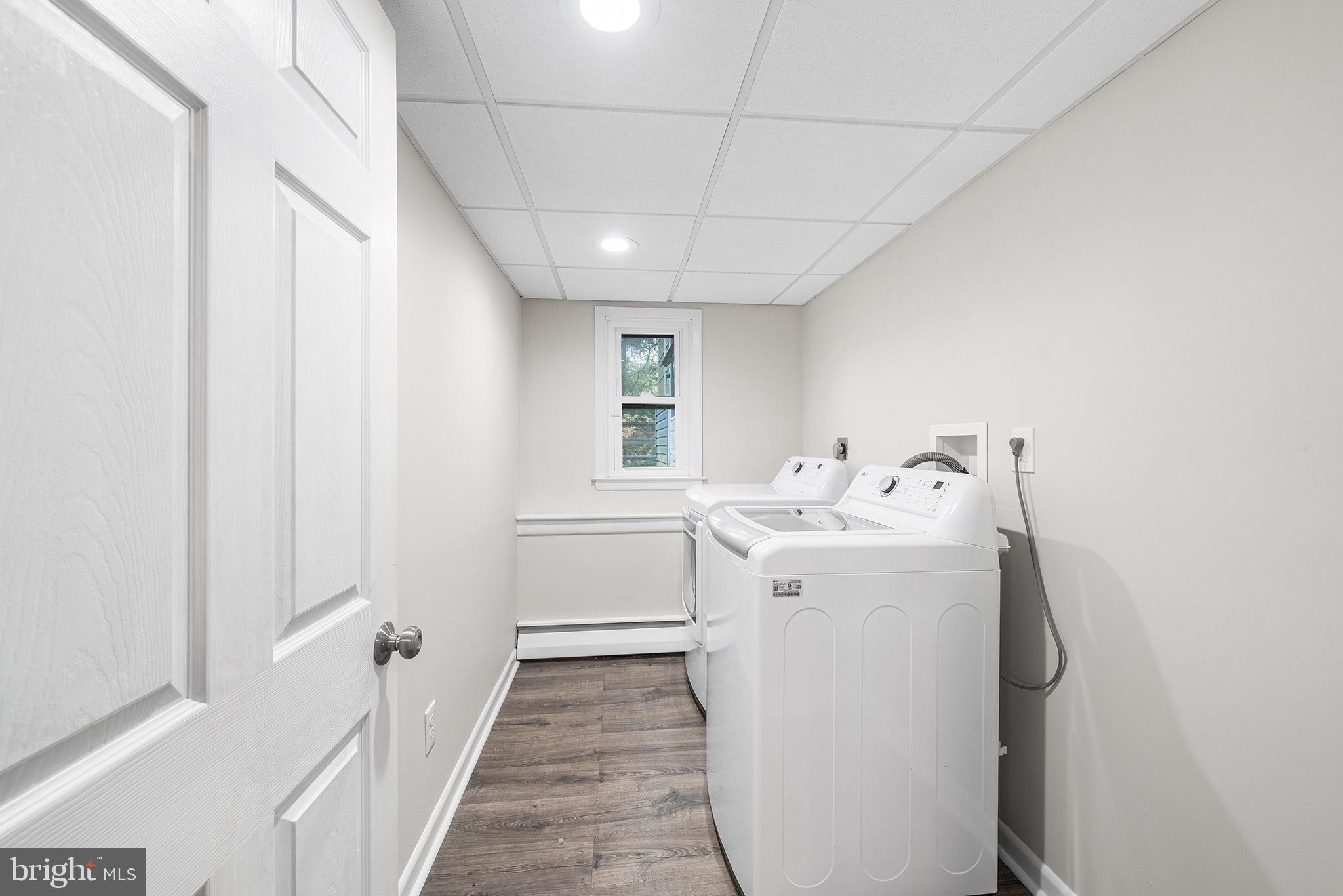 THORNBURY ESTATES - Residential