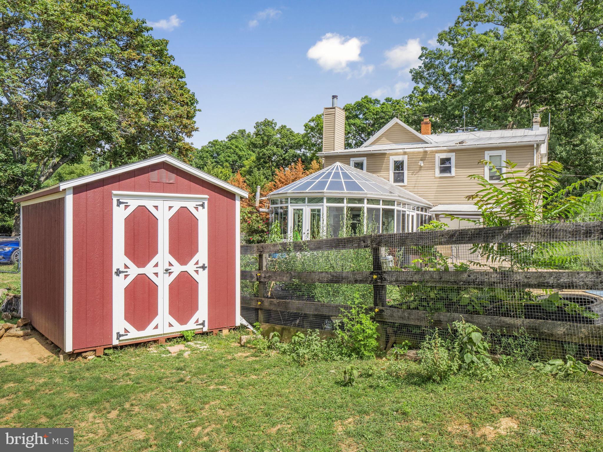 OLD RUSSELL FARM - Residential