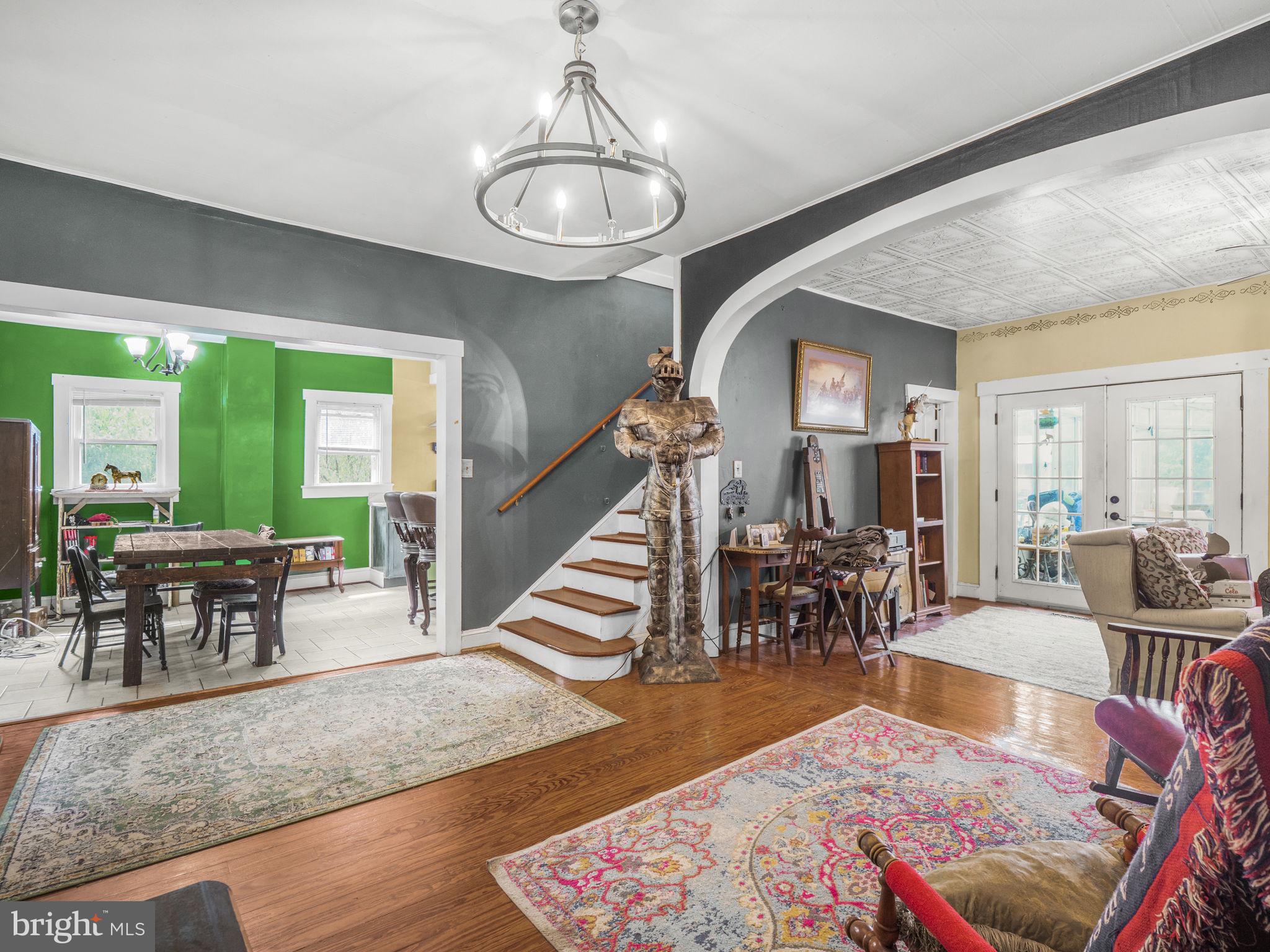 OLD RUSSELL FARM - Residential