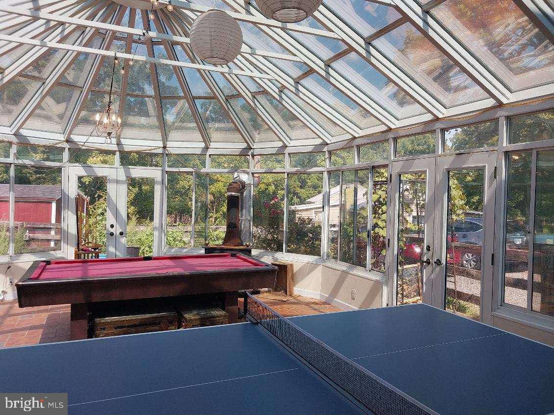 OLD RUSSELL FARM - Residential