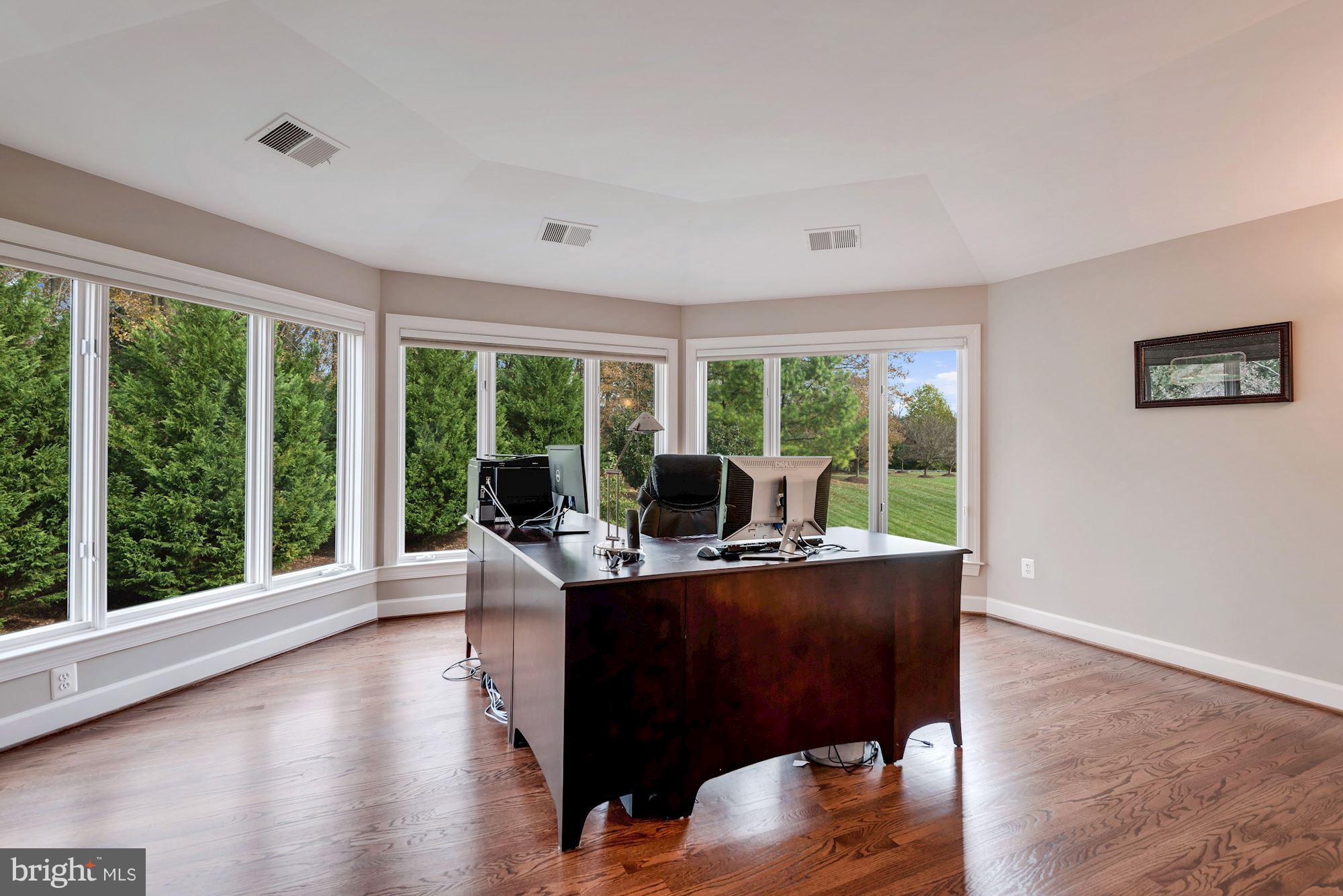 GROVEMONT - Residential