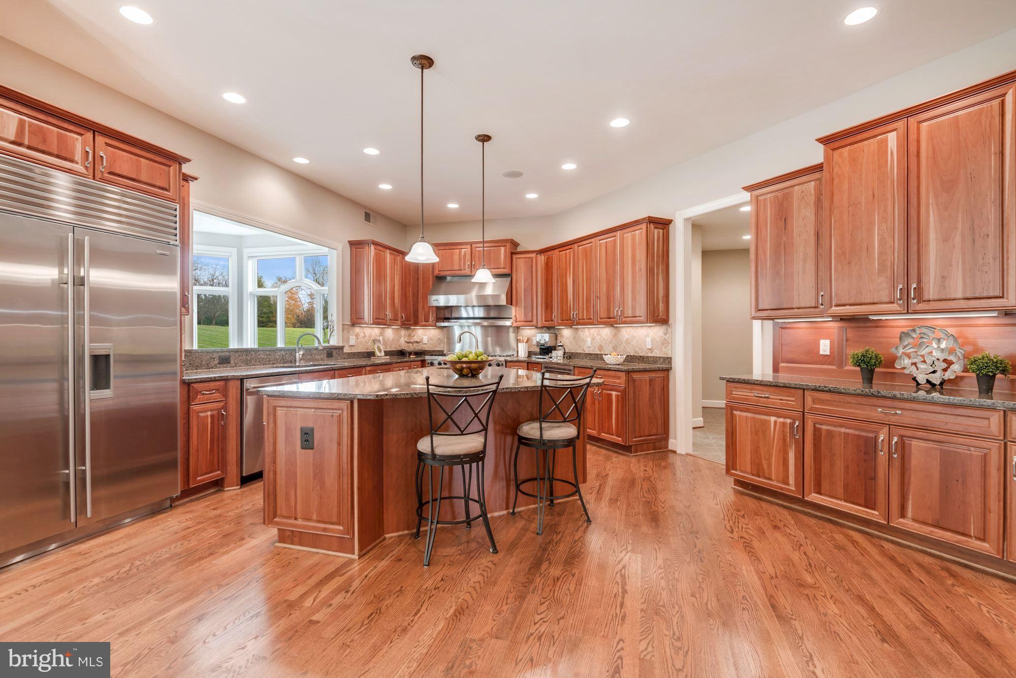 GROVEMONT - Residential