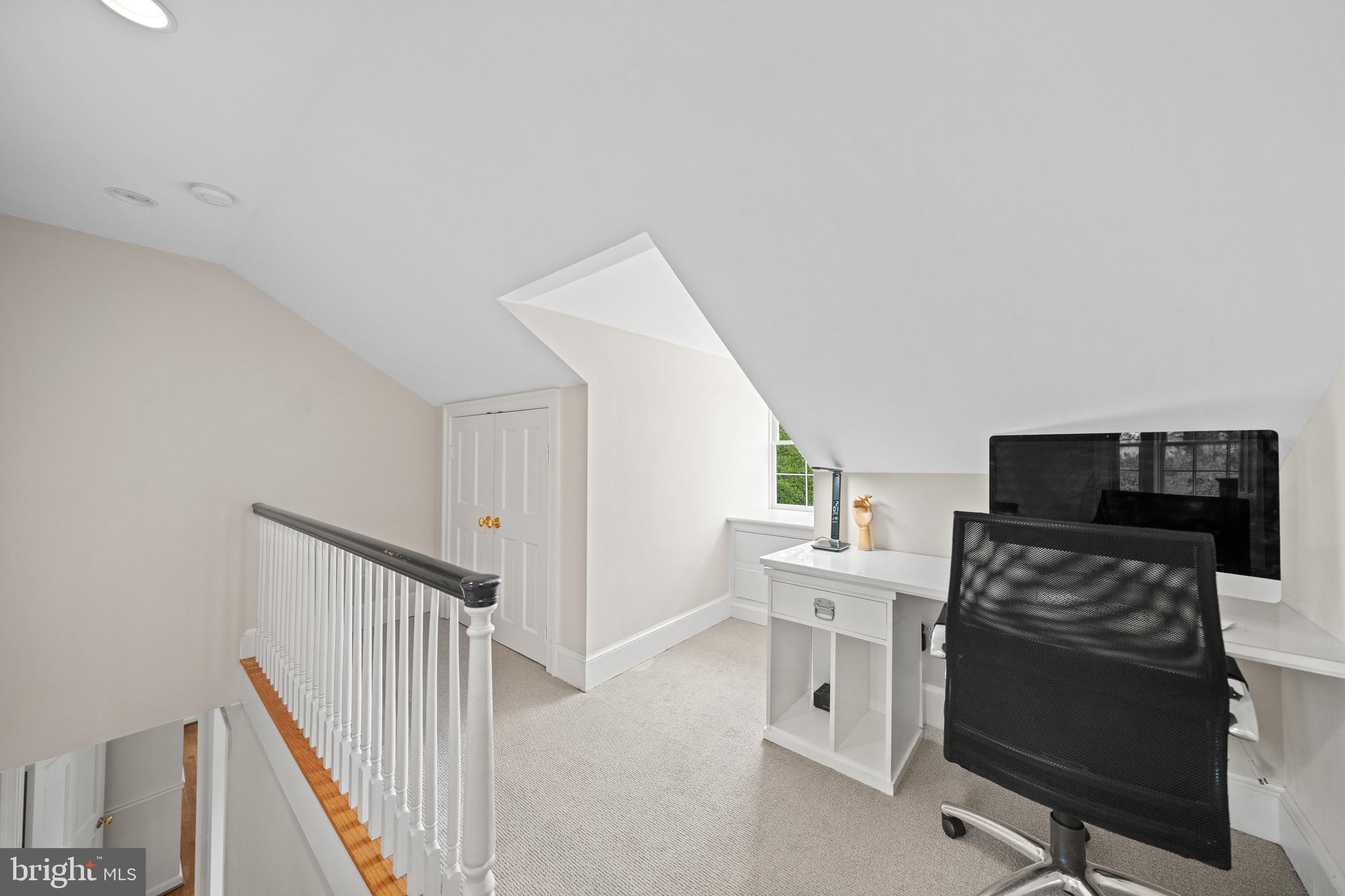 KENWOOD - Residential