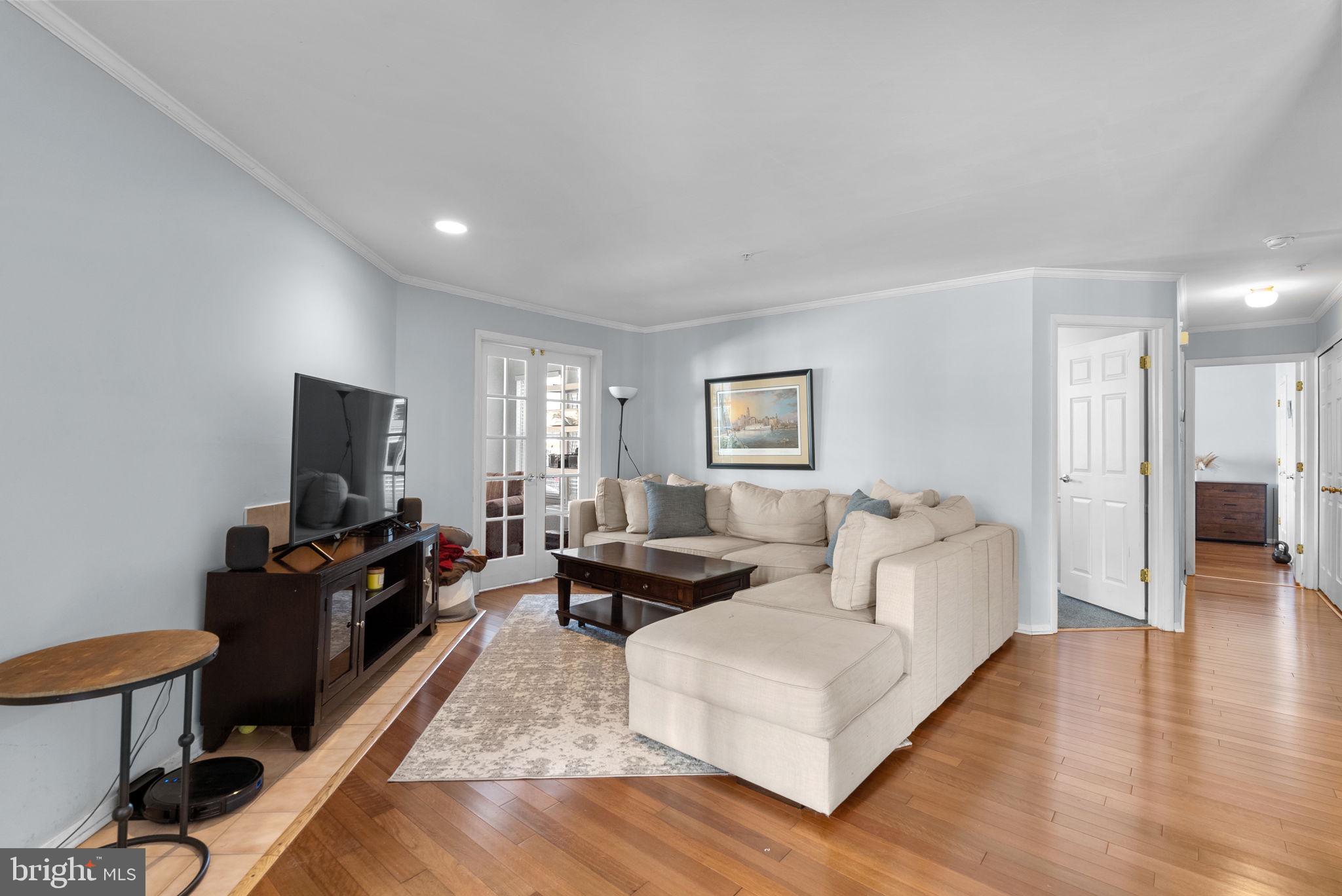 WOODLAND VILLAGE - Residential