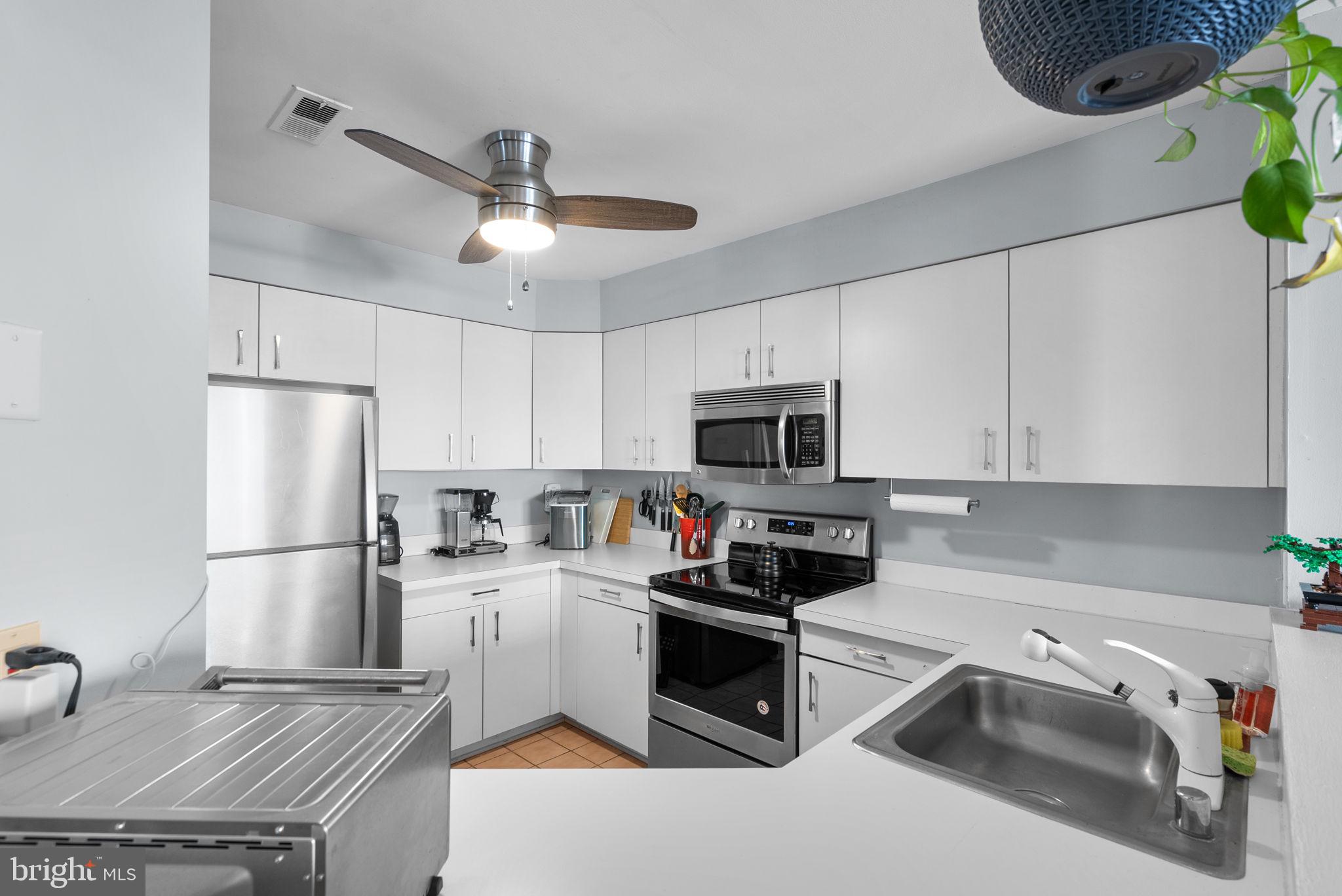 WOODLAND VILLAGE - Residential