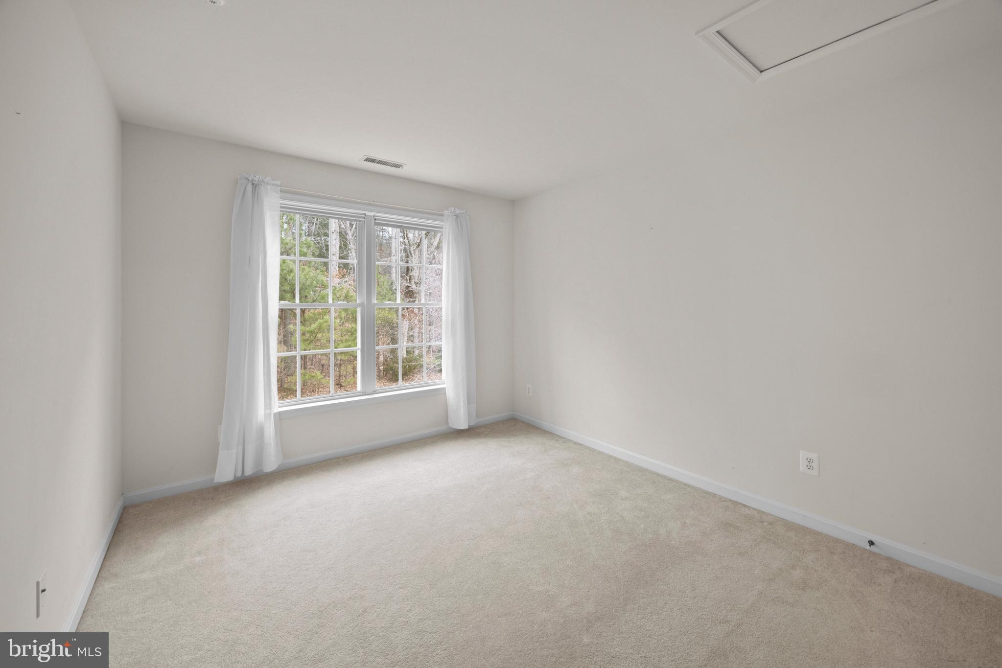 EASTON CLUB EAST - Residential