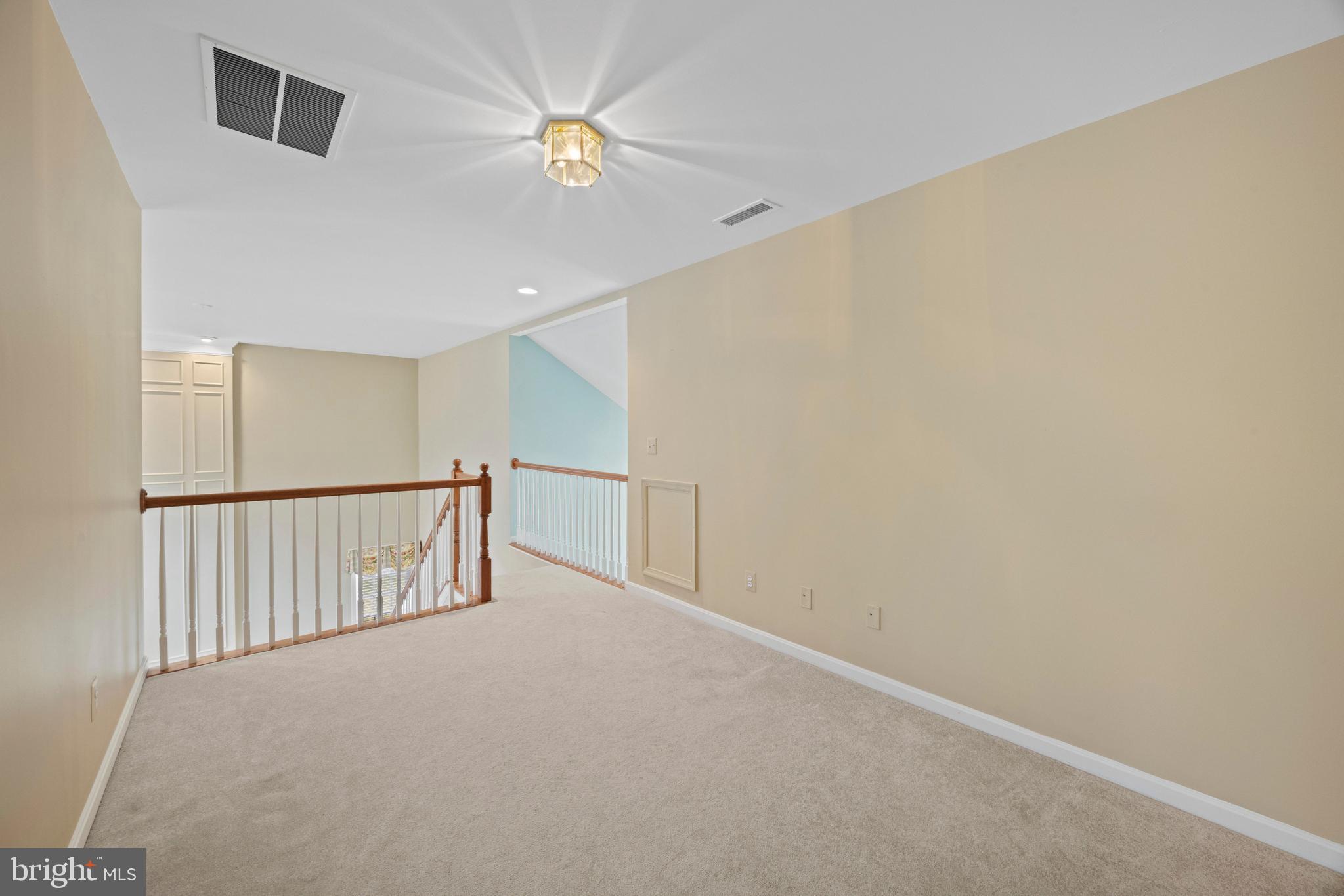 EASTON CLUB EAST - Residential