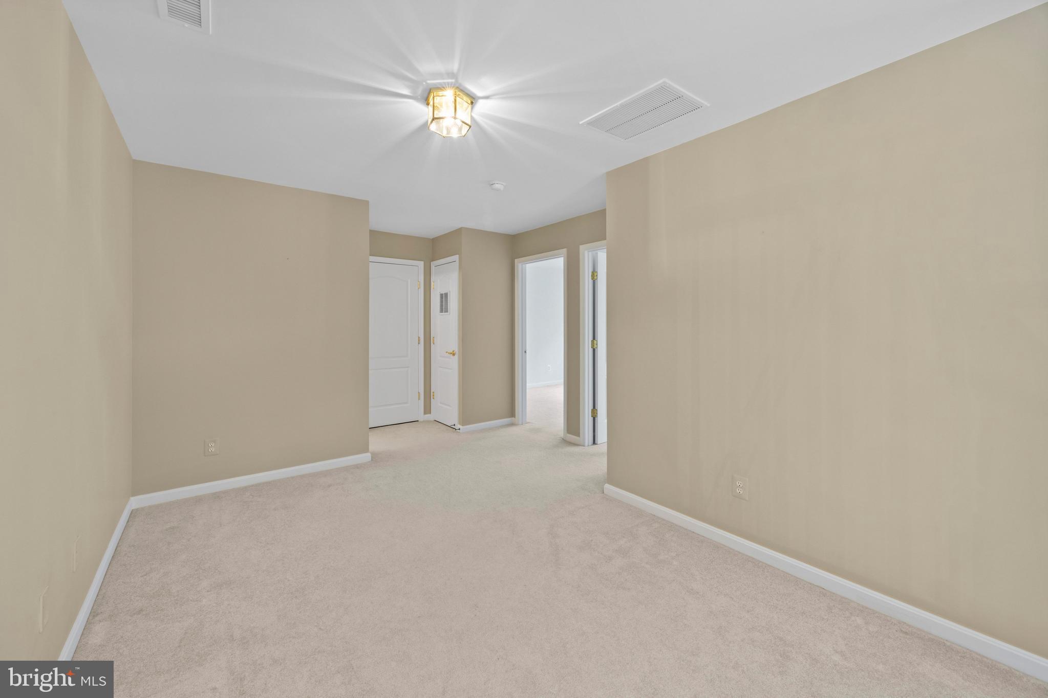 EASTON CLUB EAST - Residential