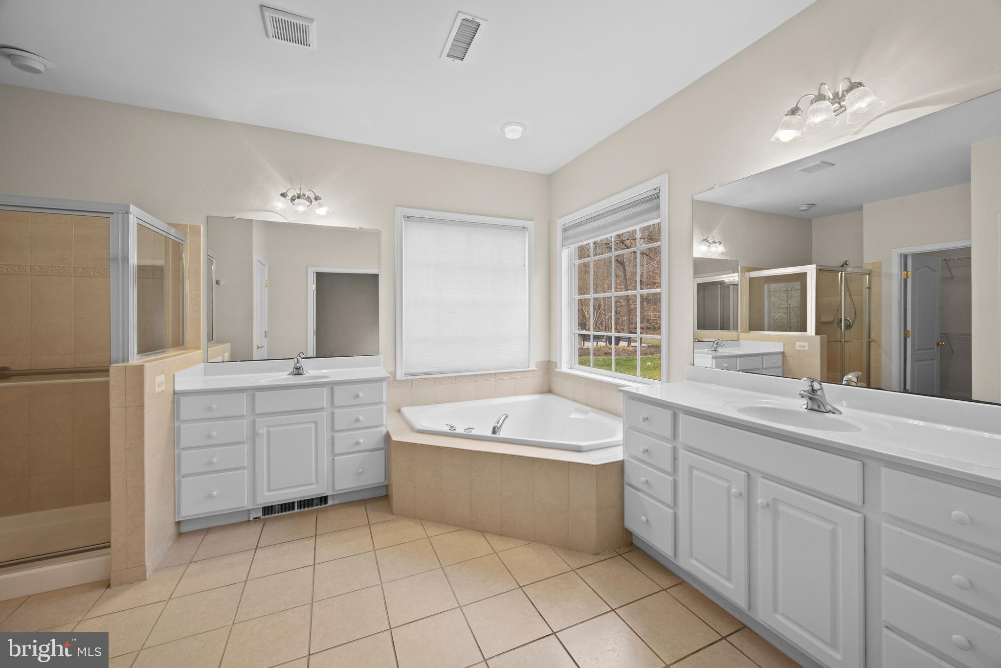 EASTON CLUB EAST - Residential