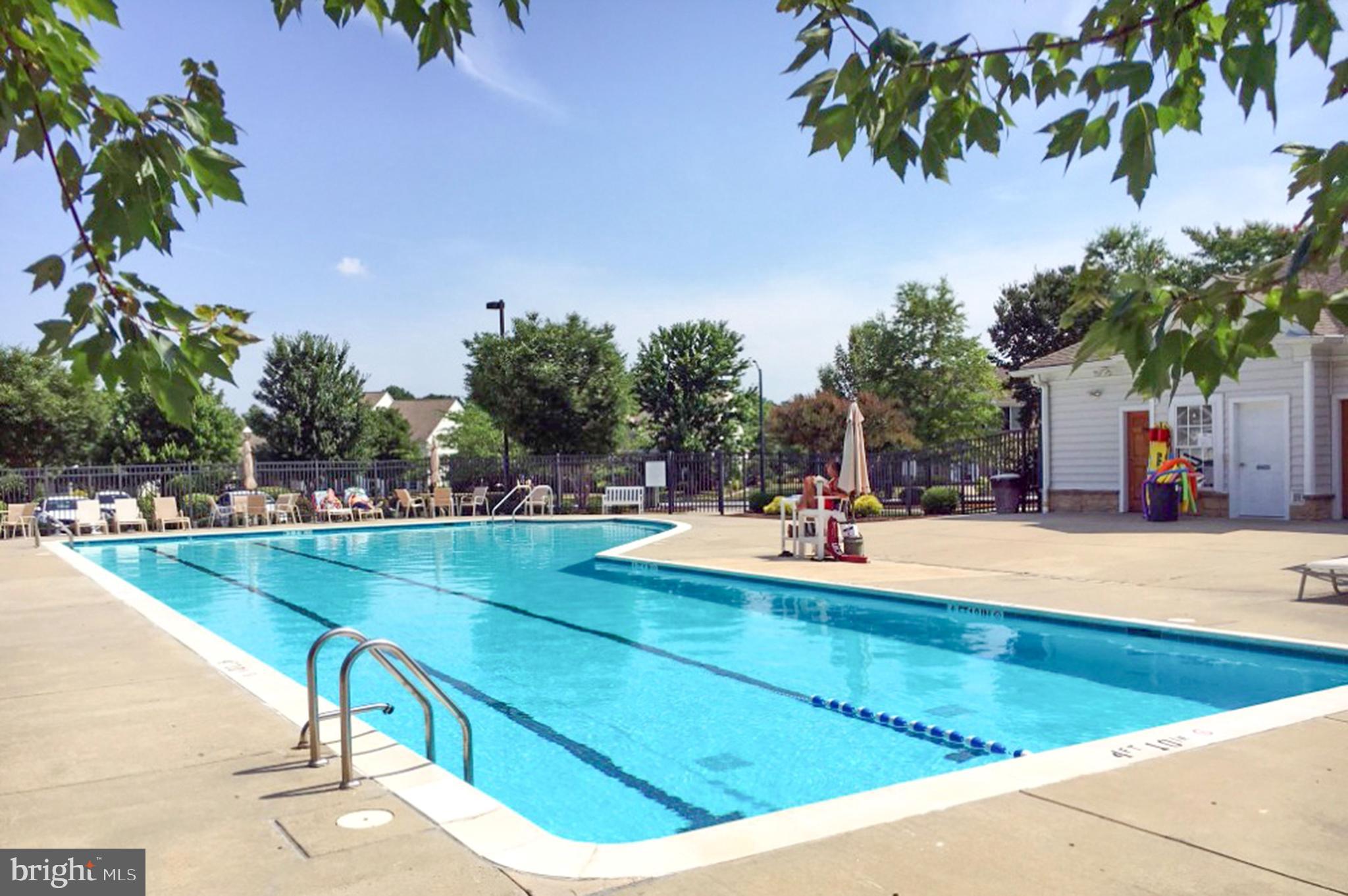 EASTON CLUB EAST - Residential