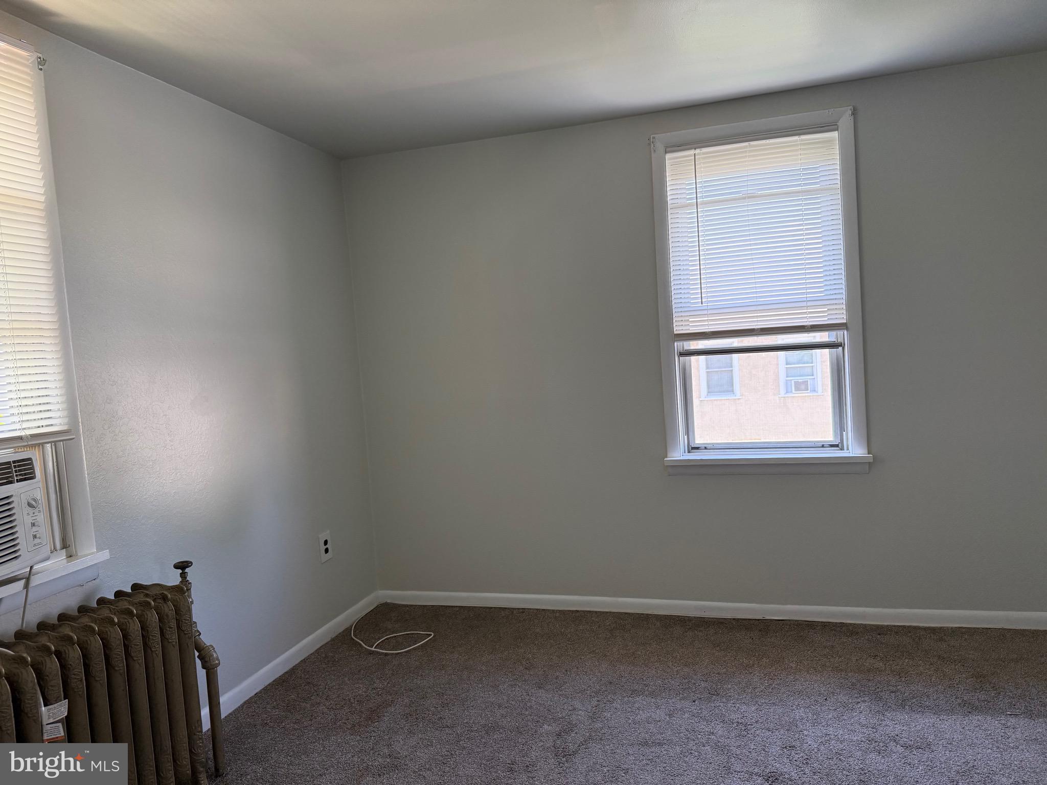 WILLOW GROVE - Residential Lease