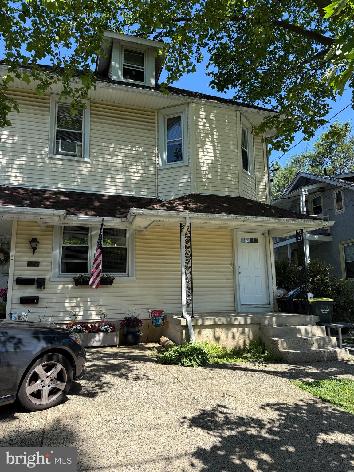 WILLOW GROVE - Residential Lease