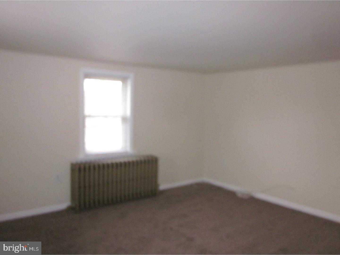 WILLOW GROVE - Residential Lease