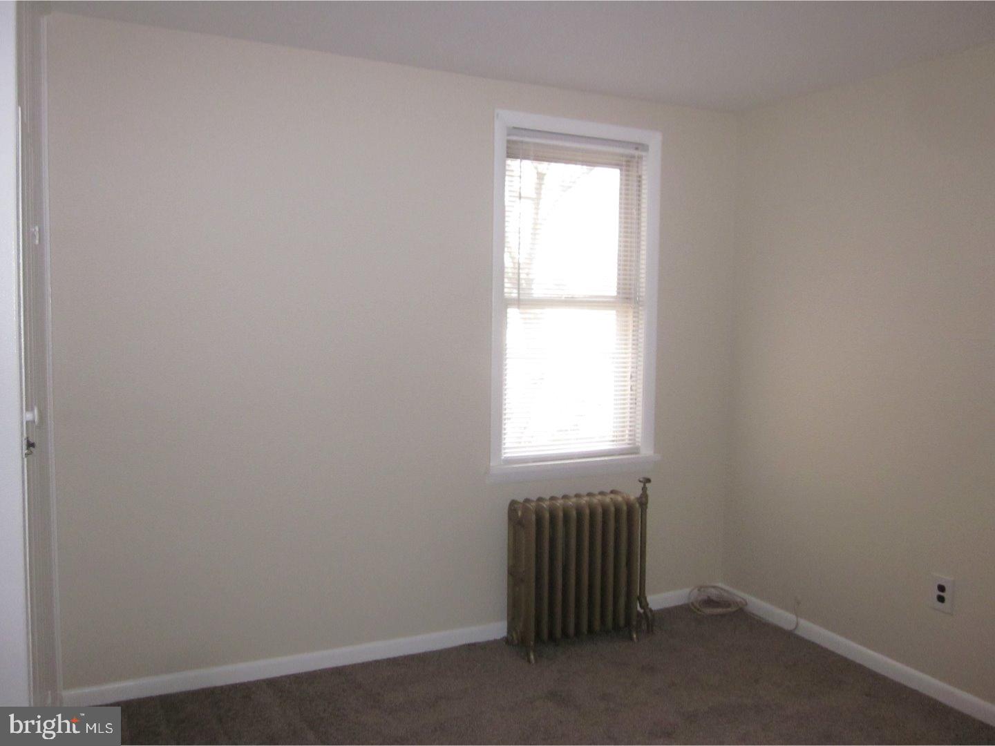 WILLOW GROVE - Residential Lease