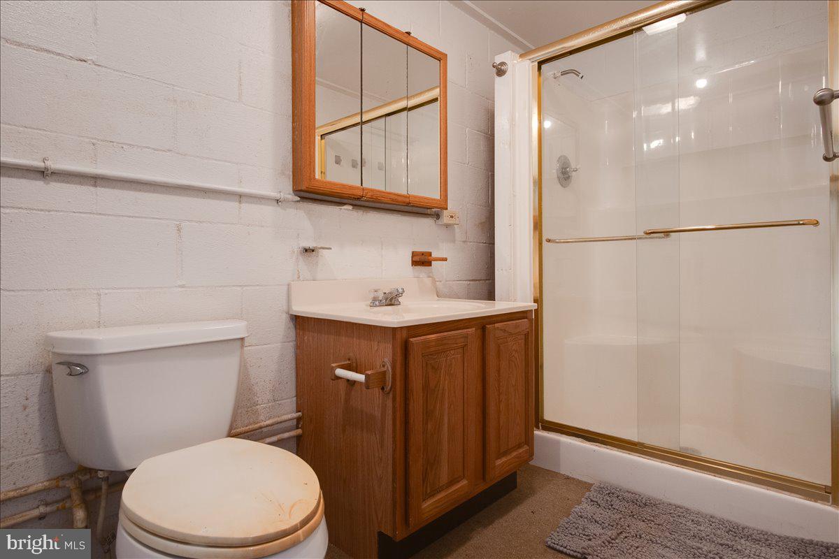 SPORTSMANS PARADISE - Land