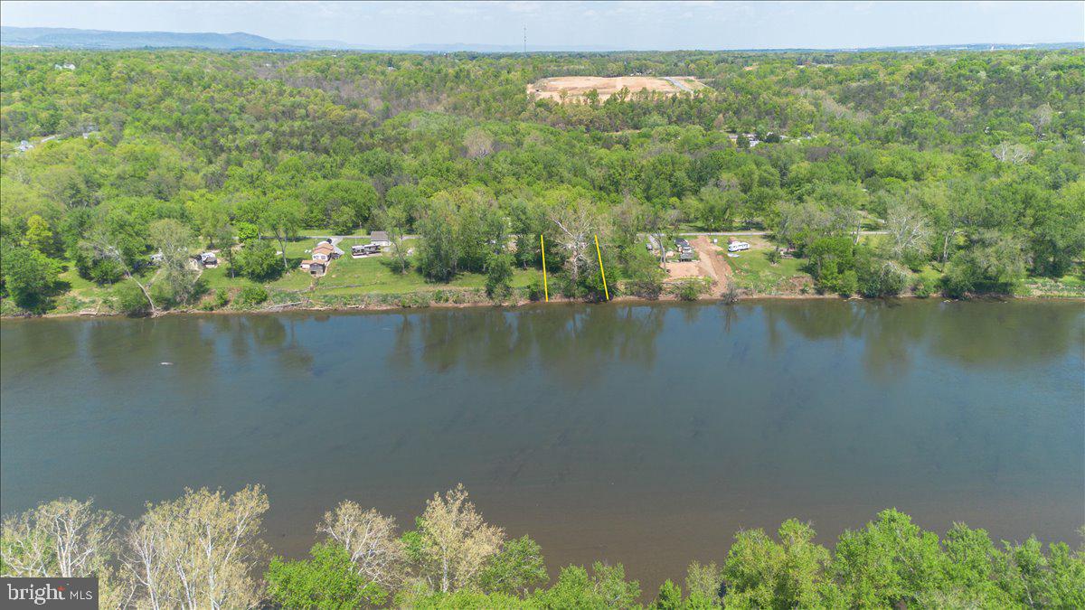 SPORTSMANS PARADISE - Land