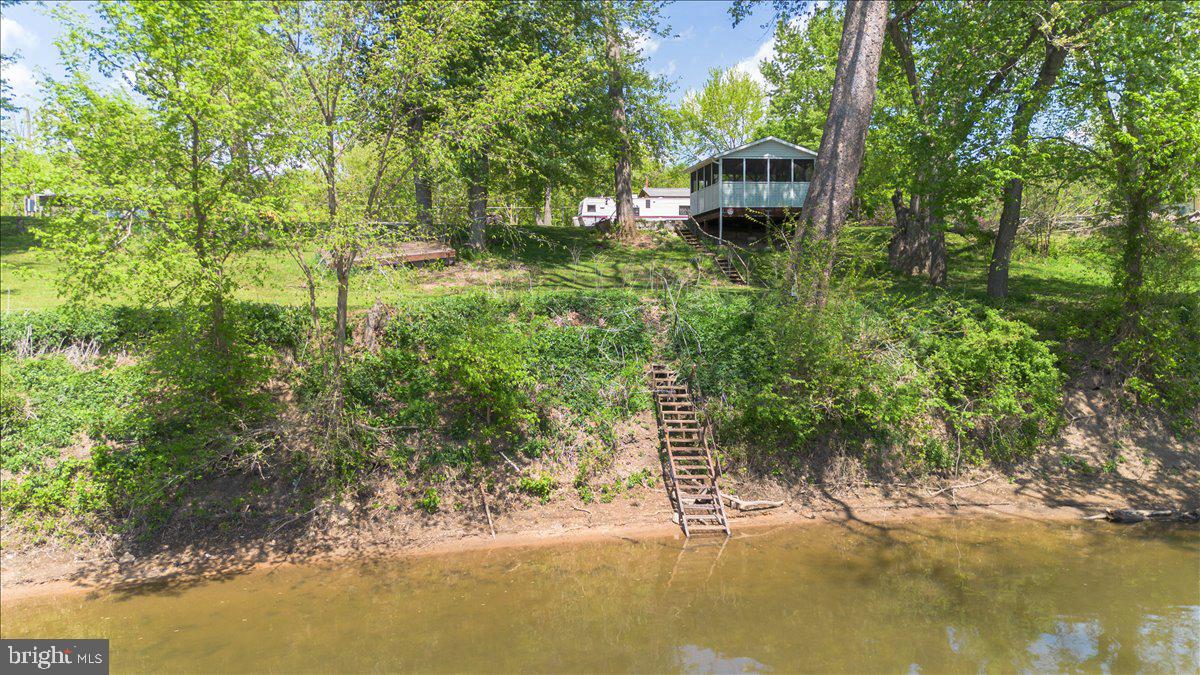 SPORTSMANS PARADISE - Land