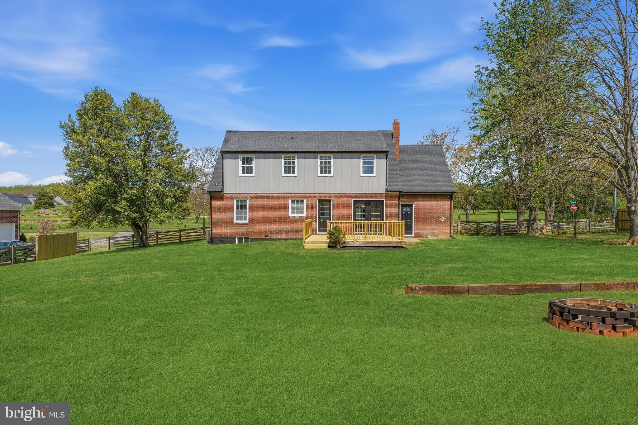 ADAMS HEIGHTS - Residential