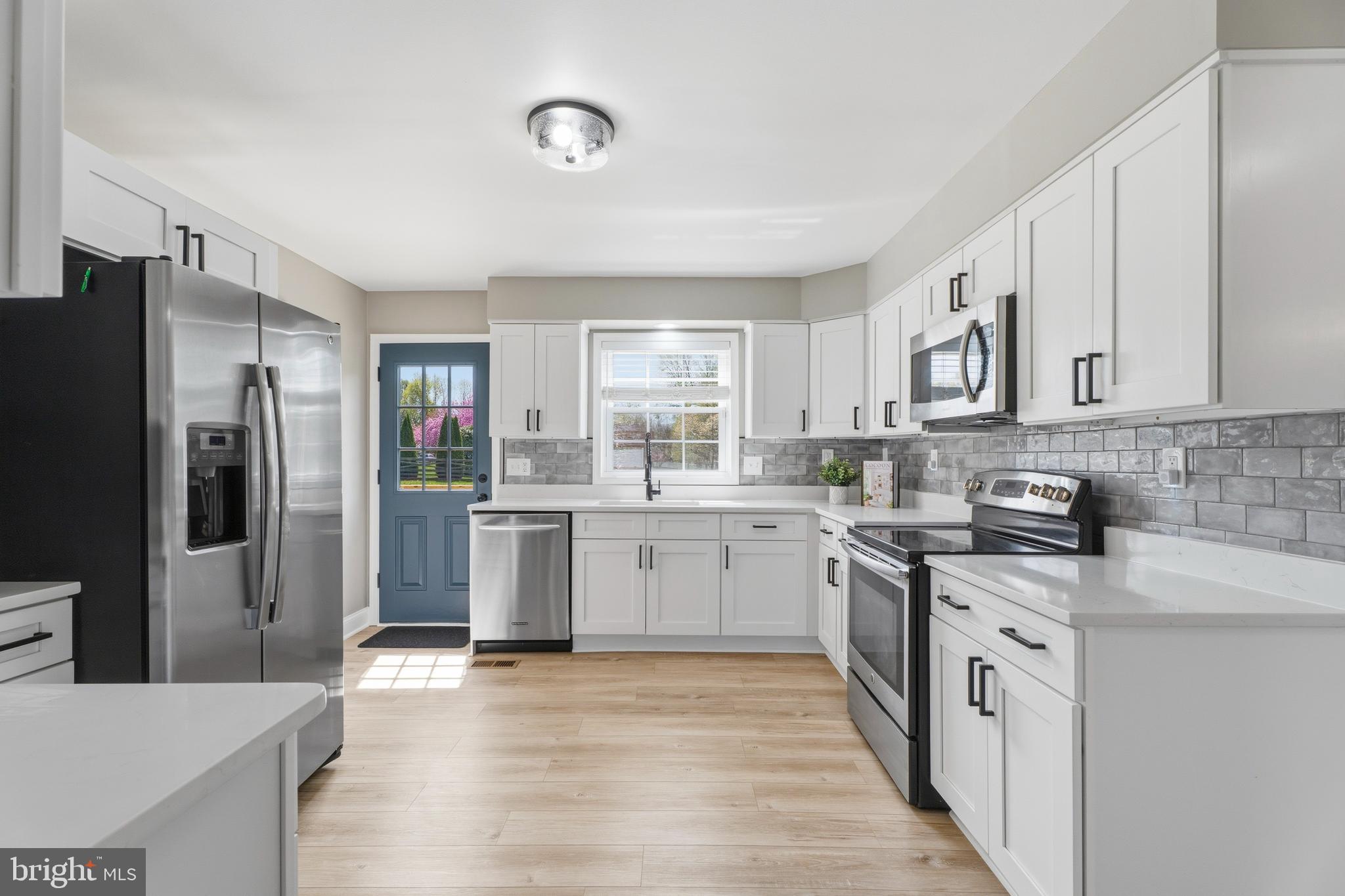 ADAMS HEIGHTS - Residential