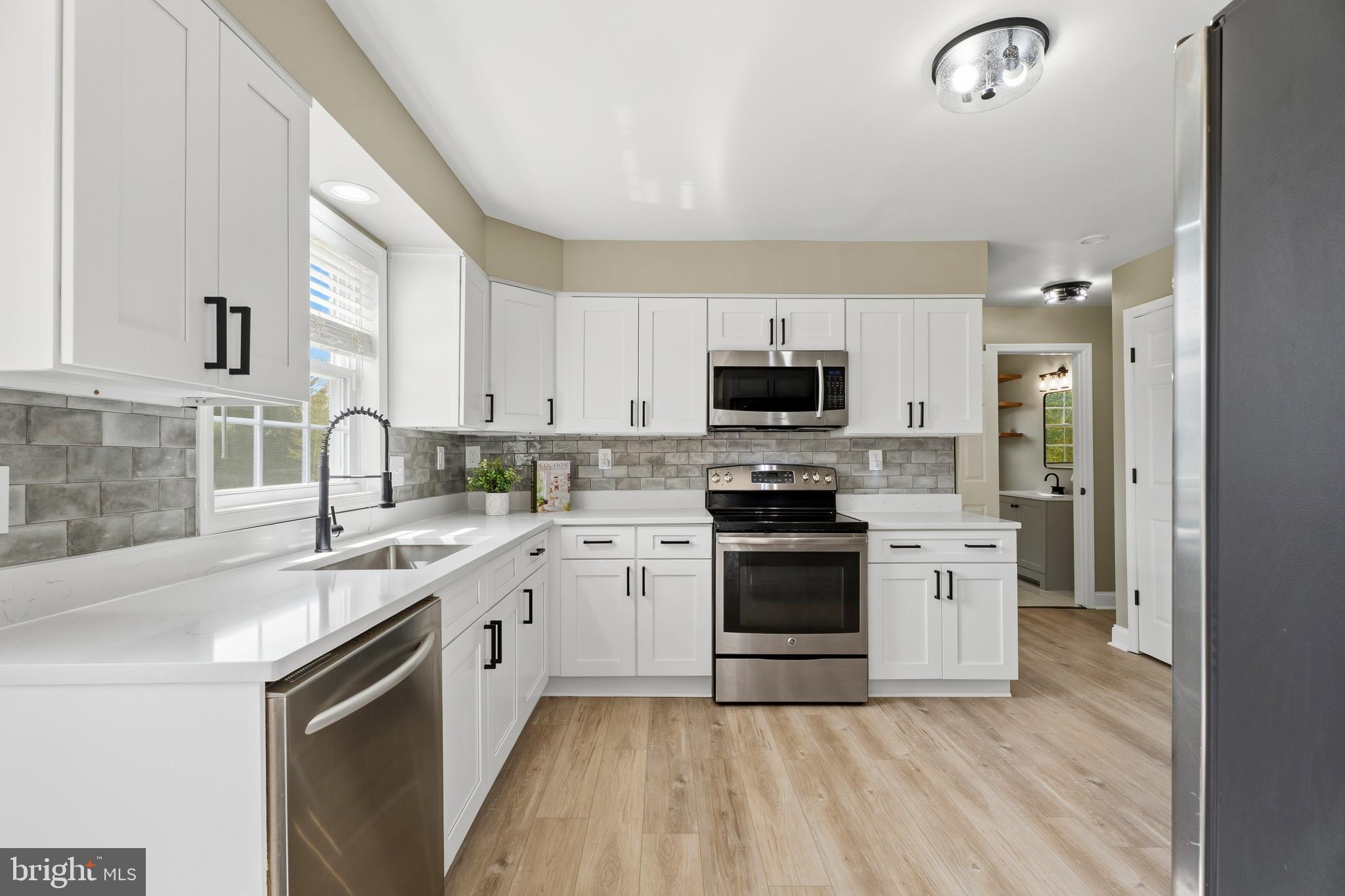 ADAMS HEIGHTS - Residential