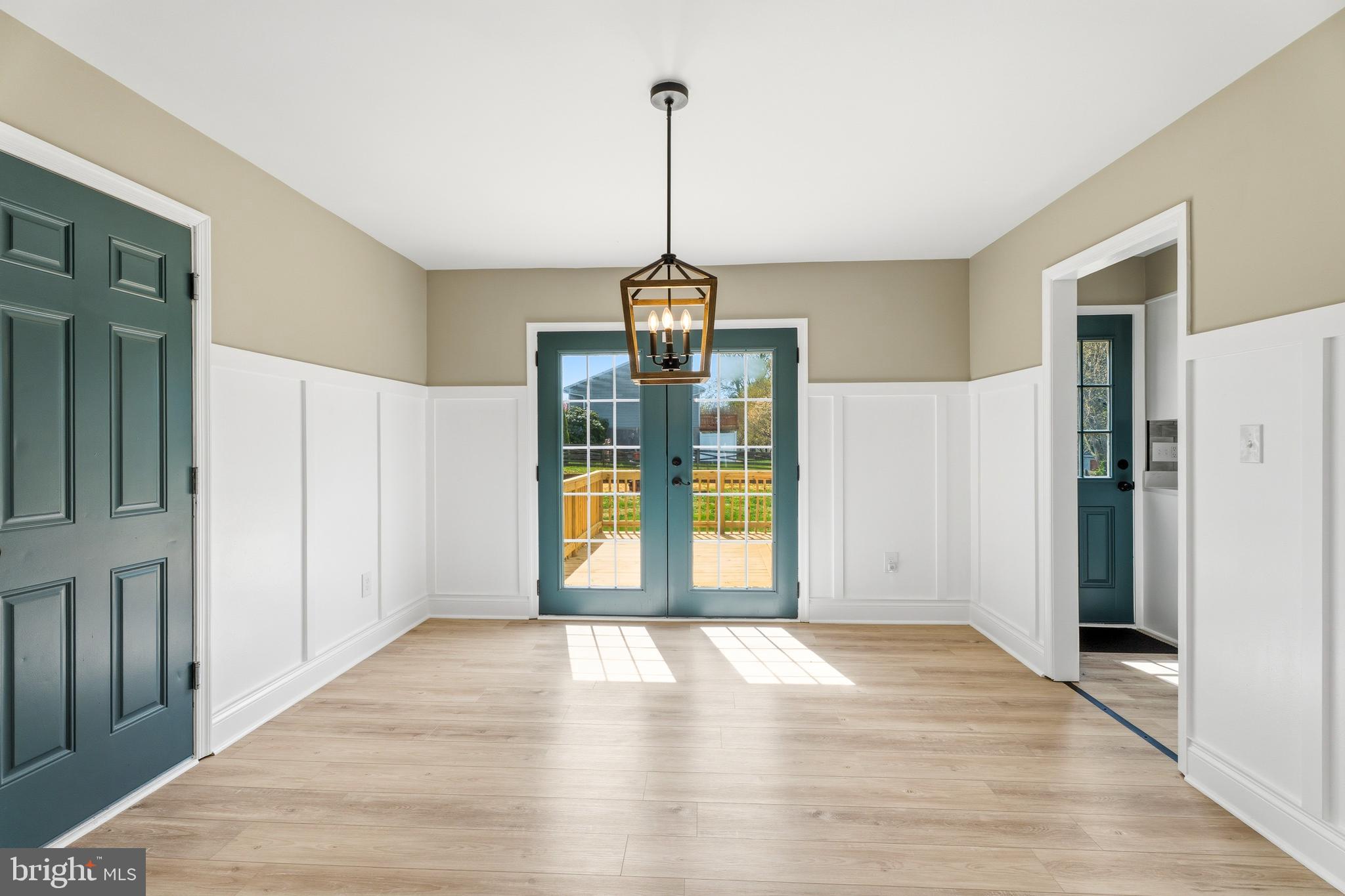 ADAMS HEIGHTS - Residential