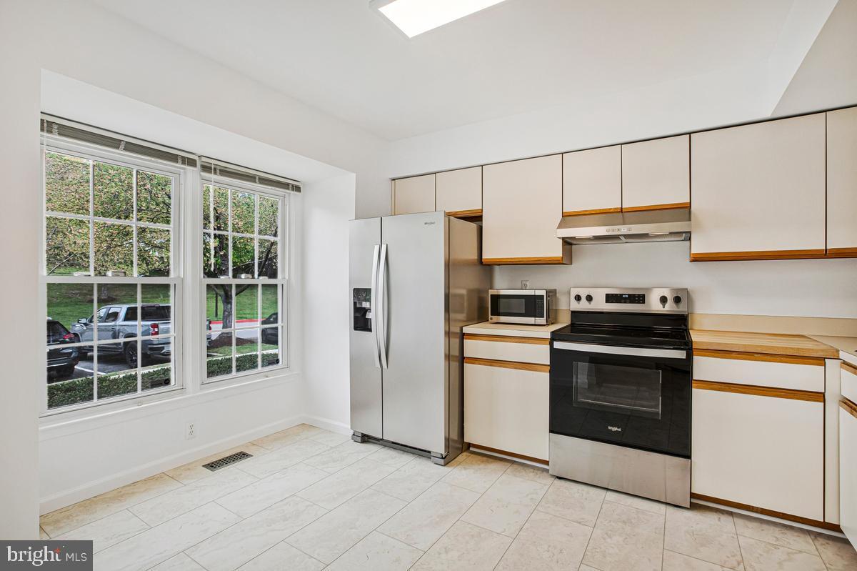 ASPENWOOD - Residential