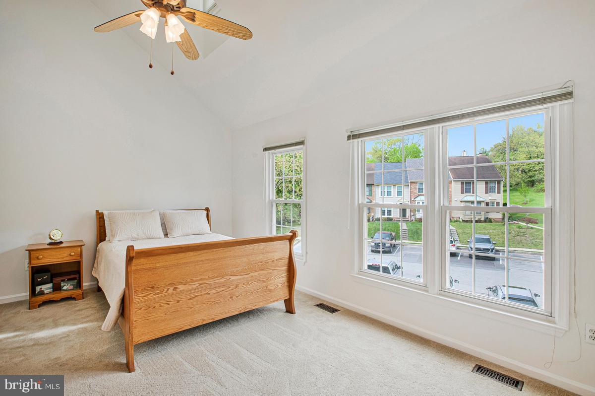 ASPENWOOD - Residential