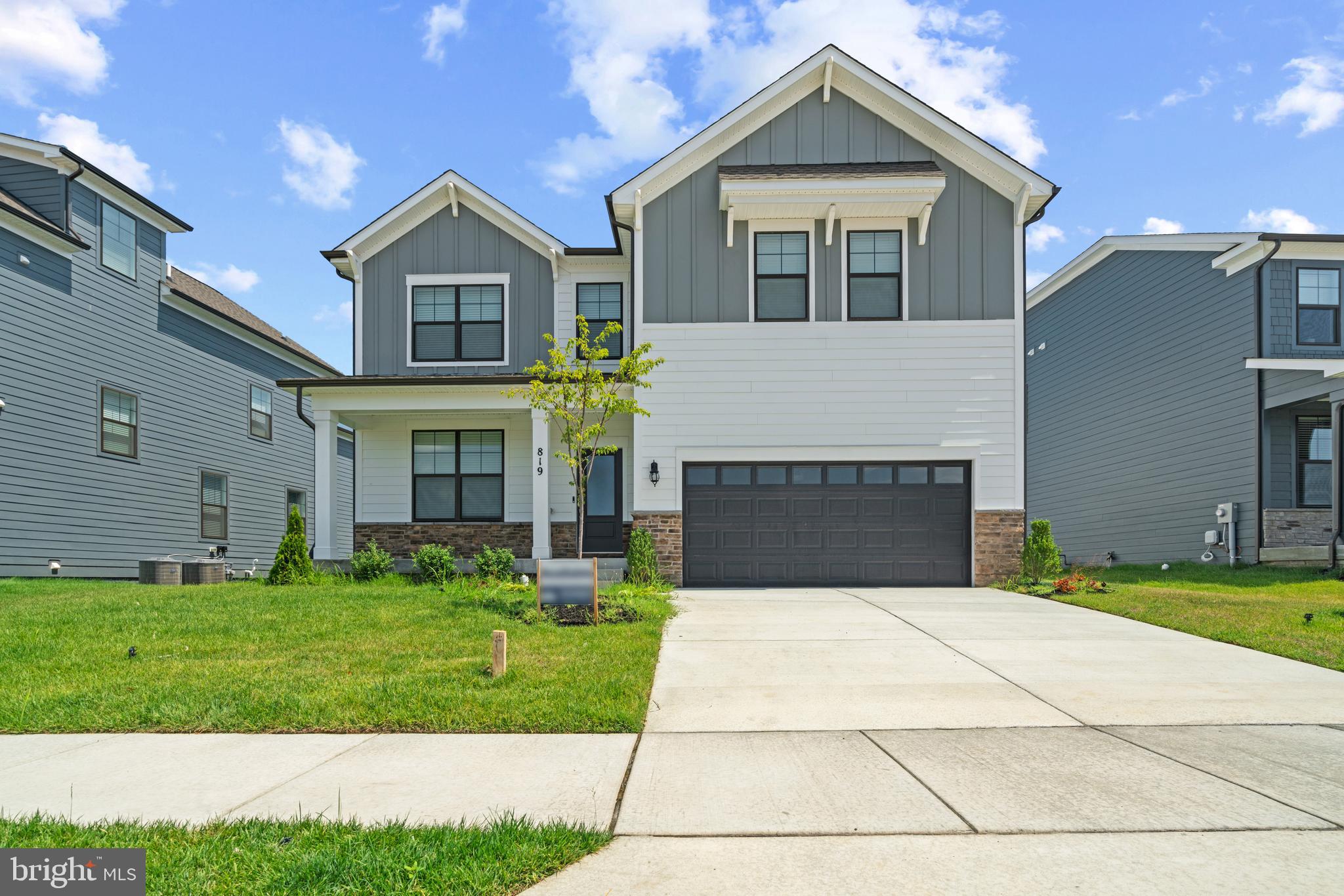 BEECHWOOD MANOR - Residential